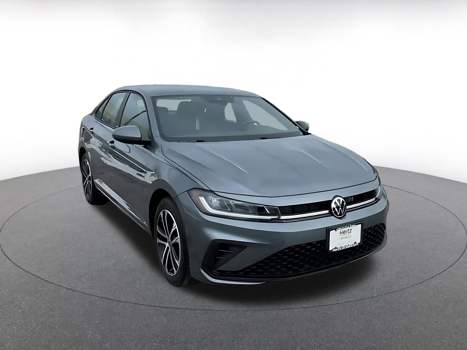 Thumbnail: 2025 Volkswagen Jetta - 3