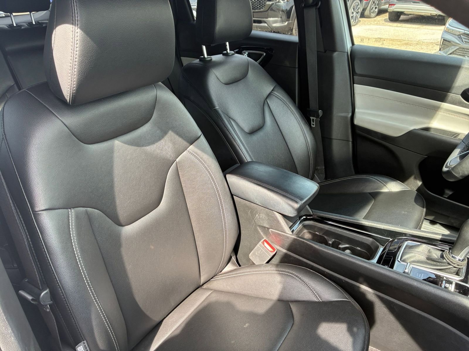 Thumbnail: 2025 Jeep Compass - 31