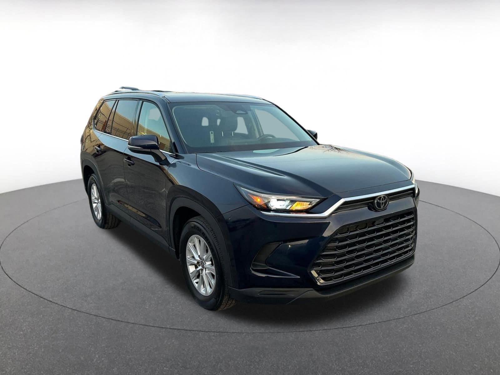 Thumbnail: 2025 Toyota Grand Highlander - 1