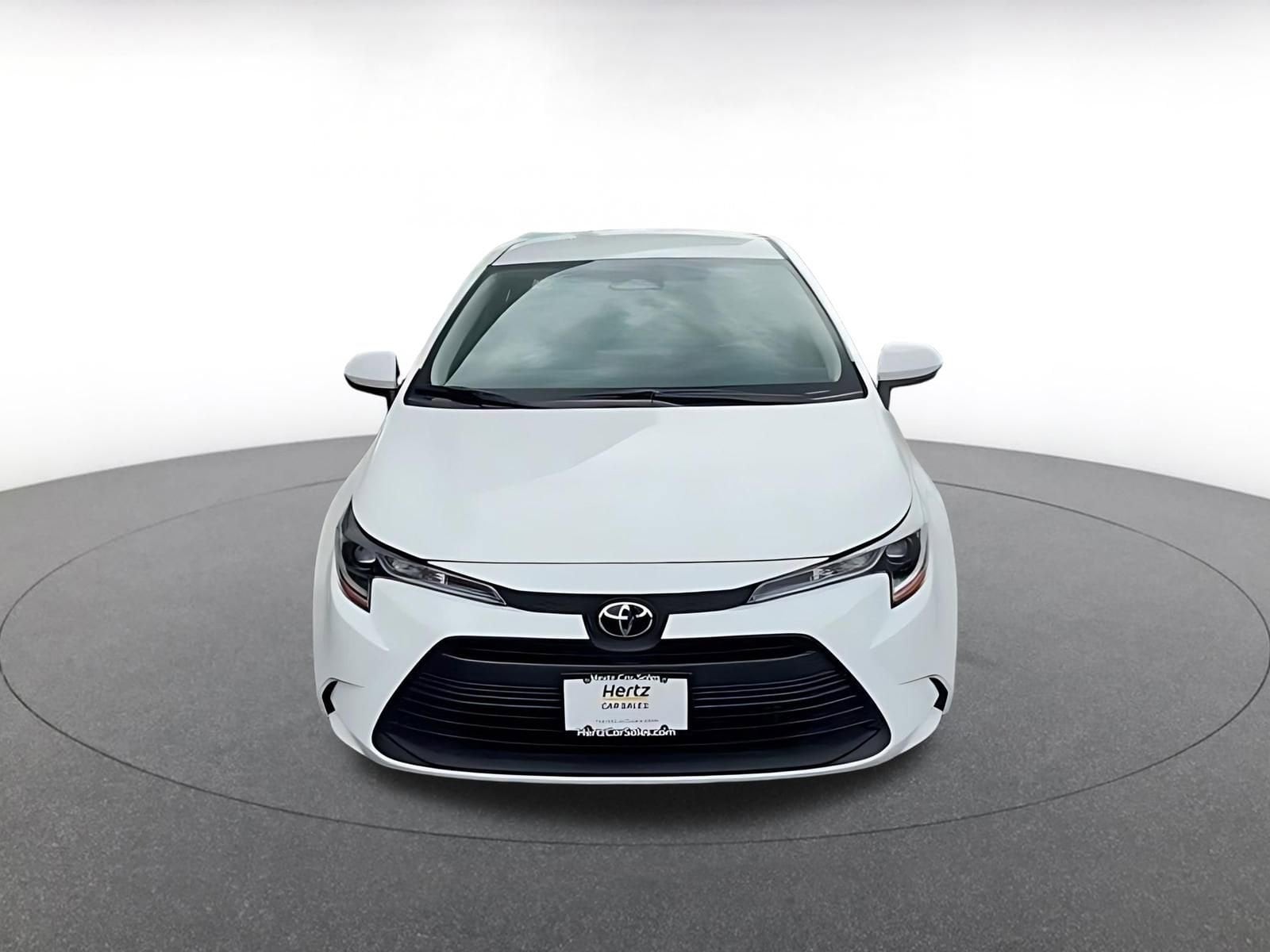 Thumbnail: 2025 Toyota Corolla - 4