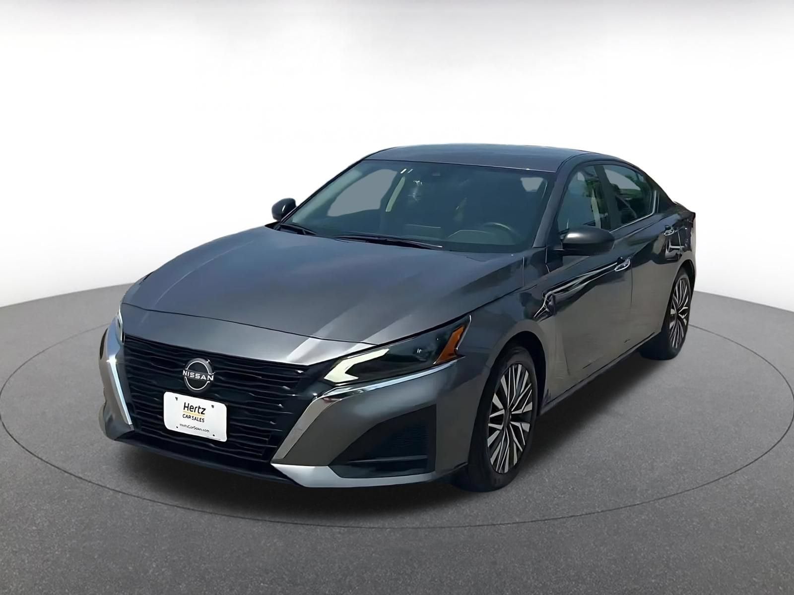 Thumbnail: 2025 Nissan Altima - 7