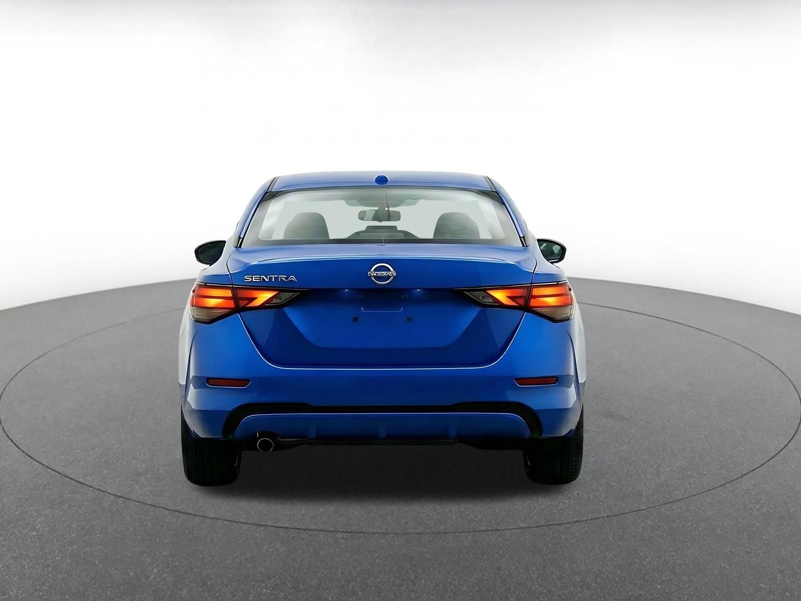 Thumbnail: 2025 Nissan Sentra - 8
