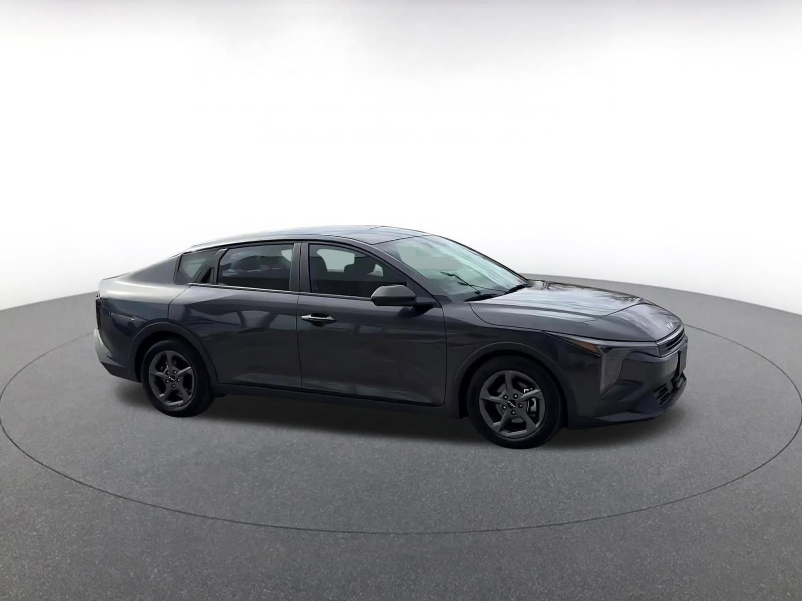 Thumbnail: 2025 Kia K4 - 2