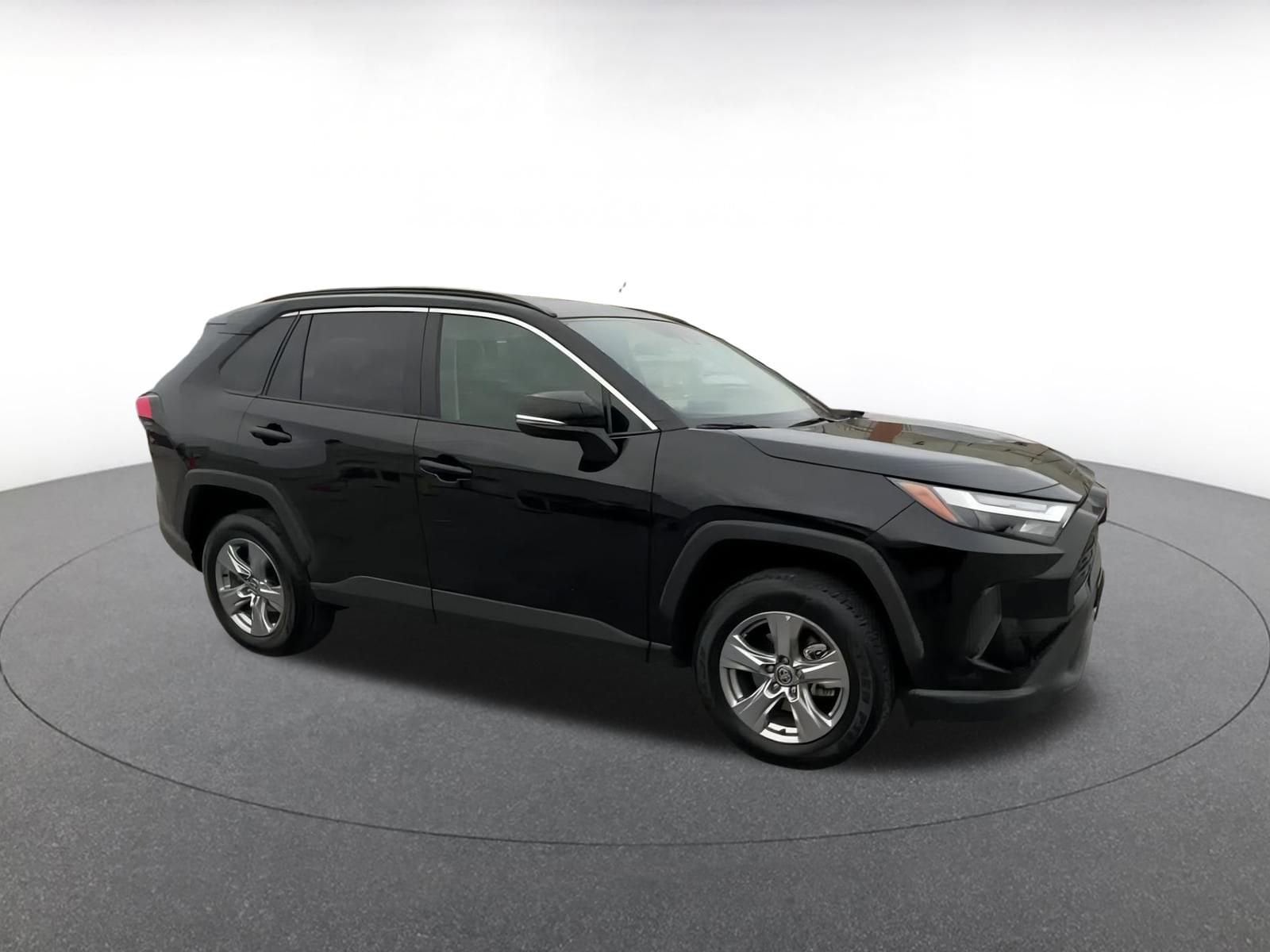 Thumbnail: 2025 Toyota RAV4 - 2