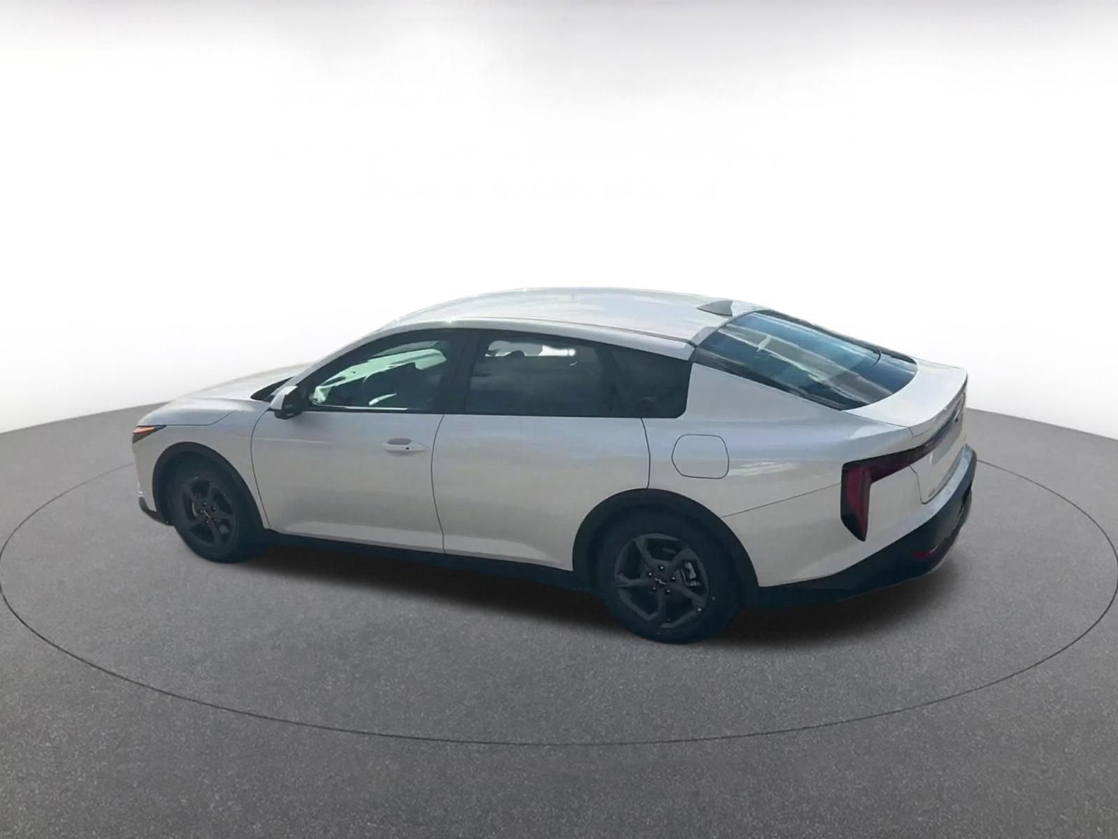 Thumbnail: 2025 Kia K4 - 10