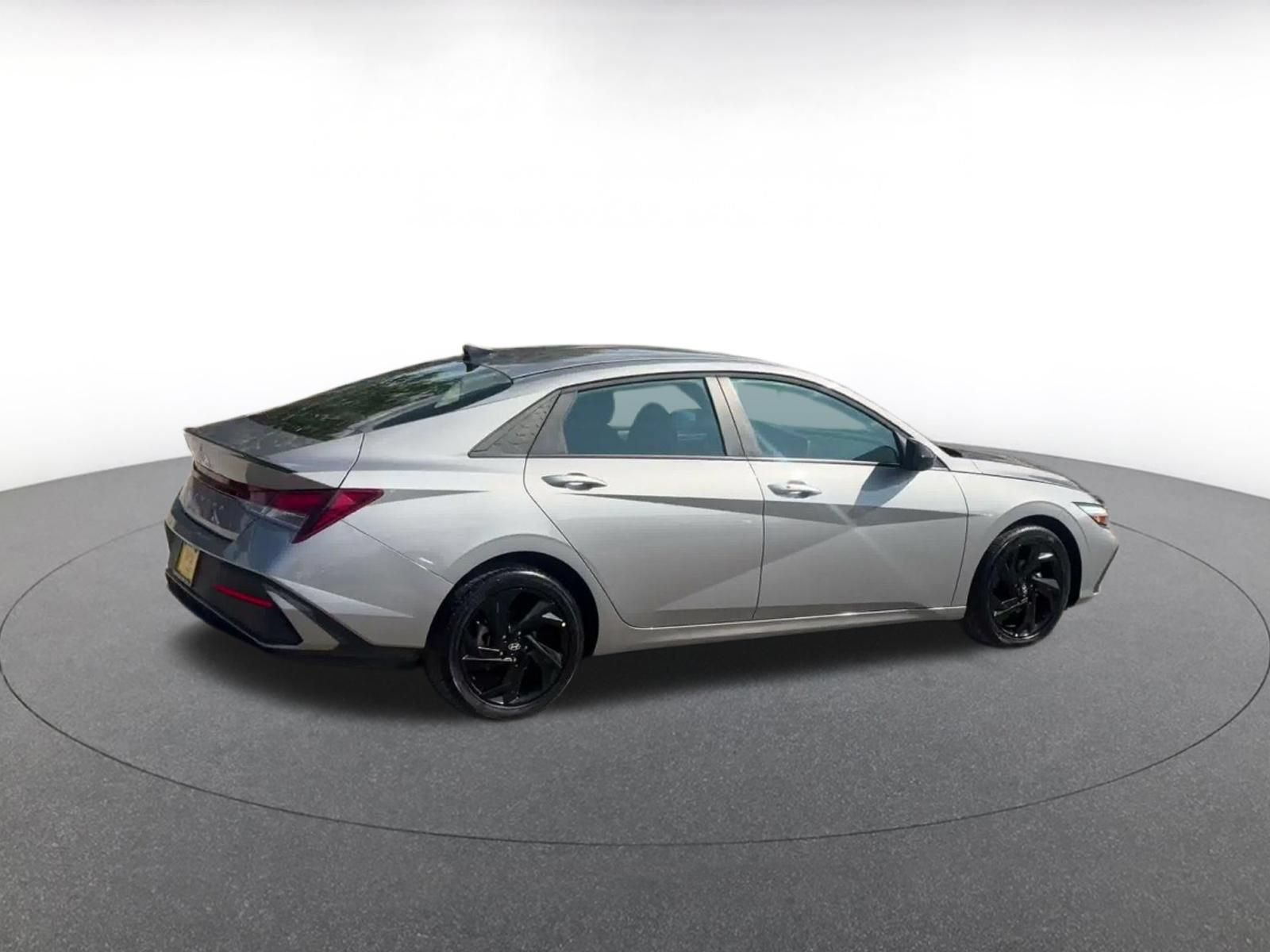 Thumbnail: 2026 Hyundai Elantra - 14