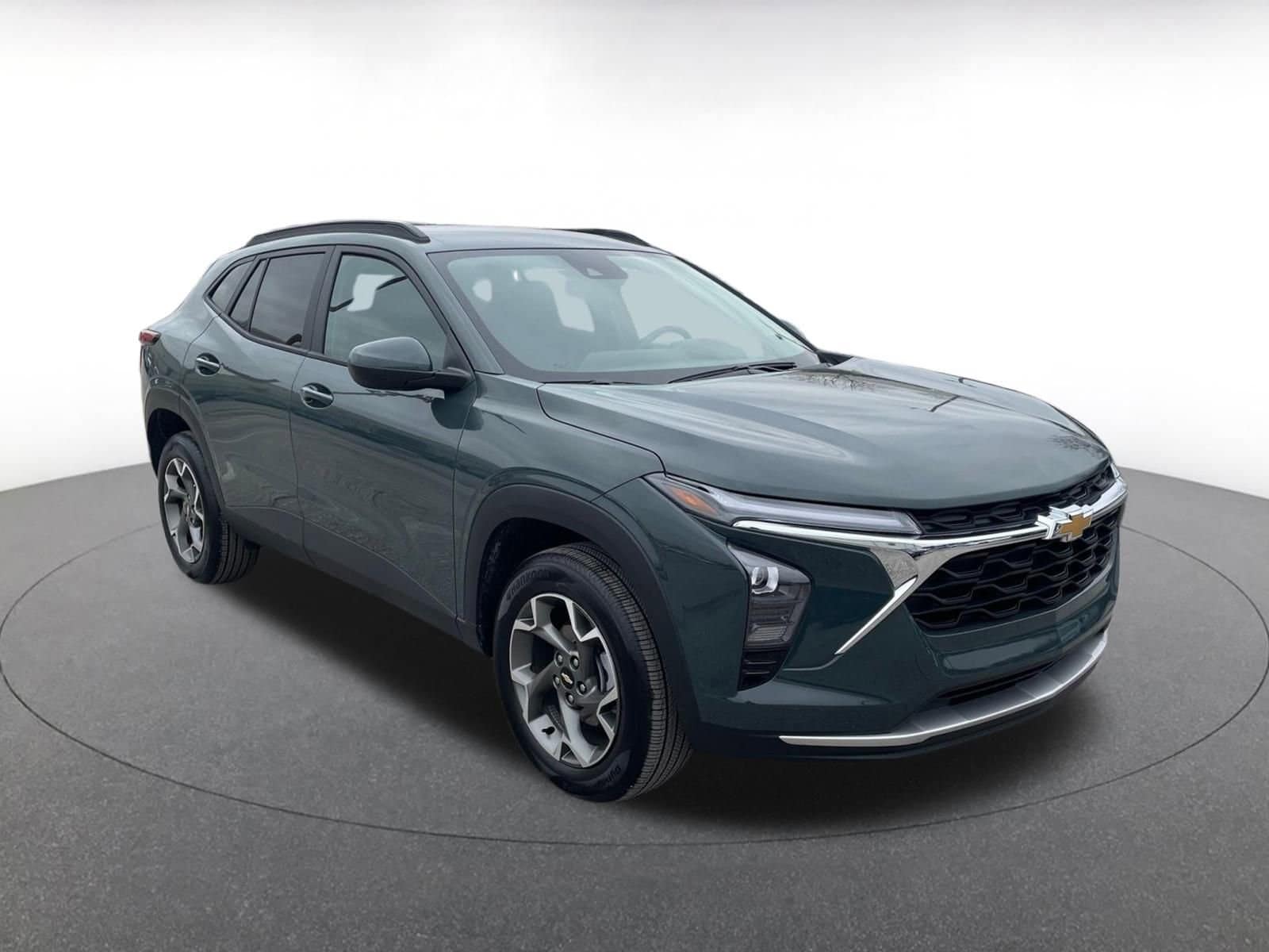 Thumbnail: 2025 Chevrolet Trax - 1