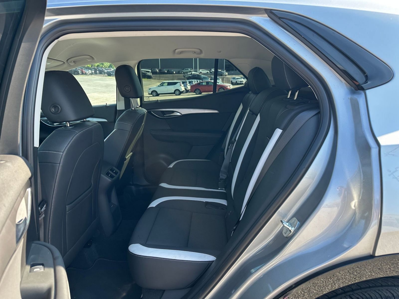 Thumbnail: 2024 Buick Envision - 25