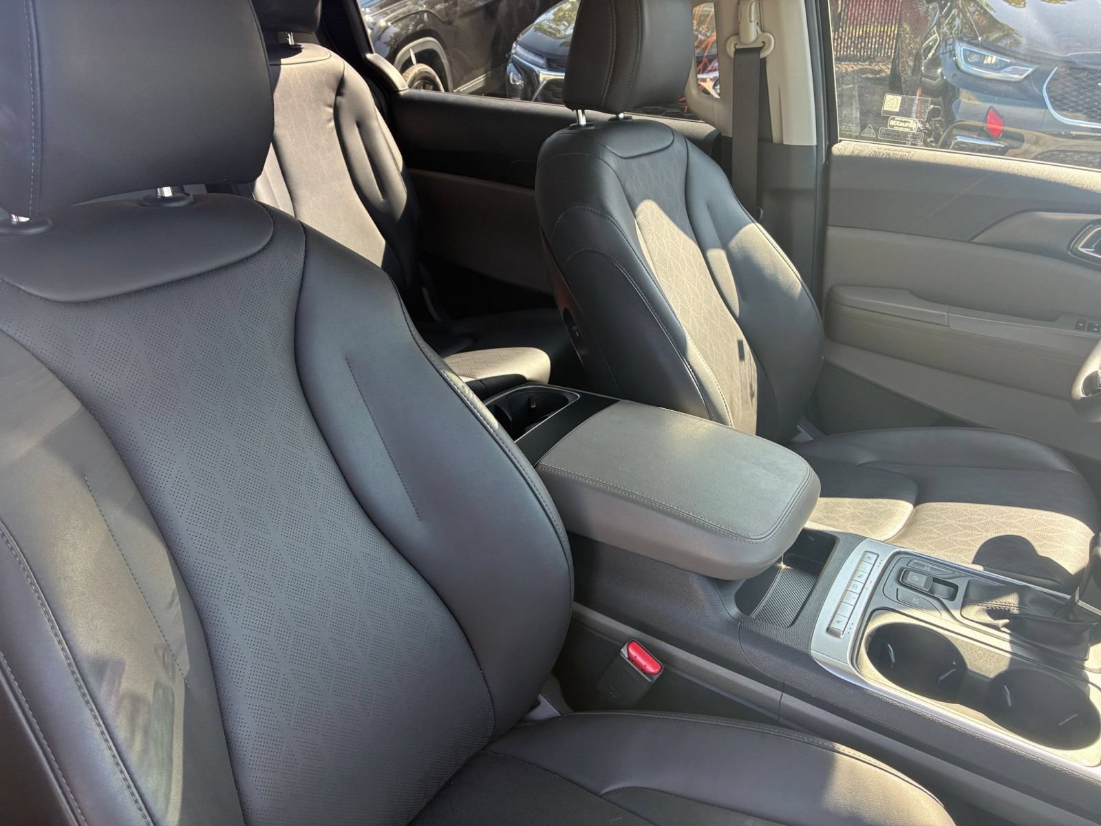 Thumbnail: 2026 Kia Carnival - 31