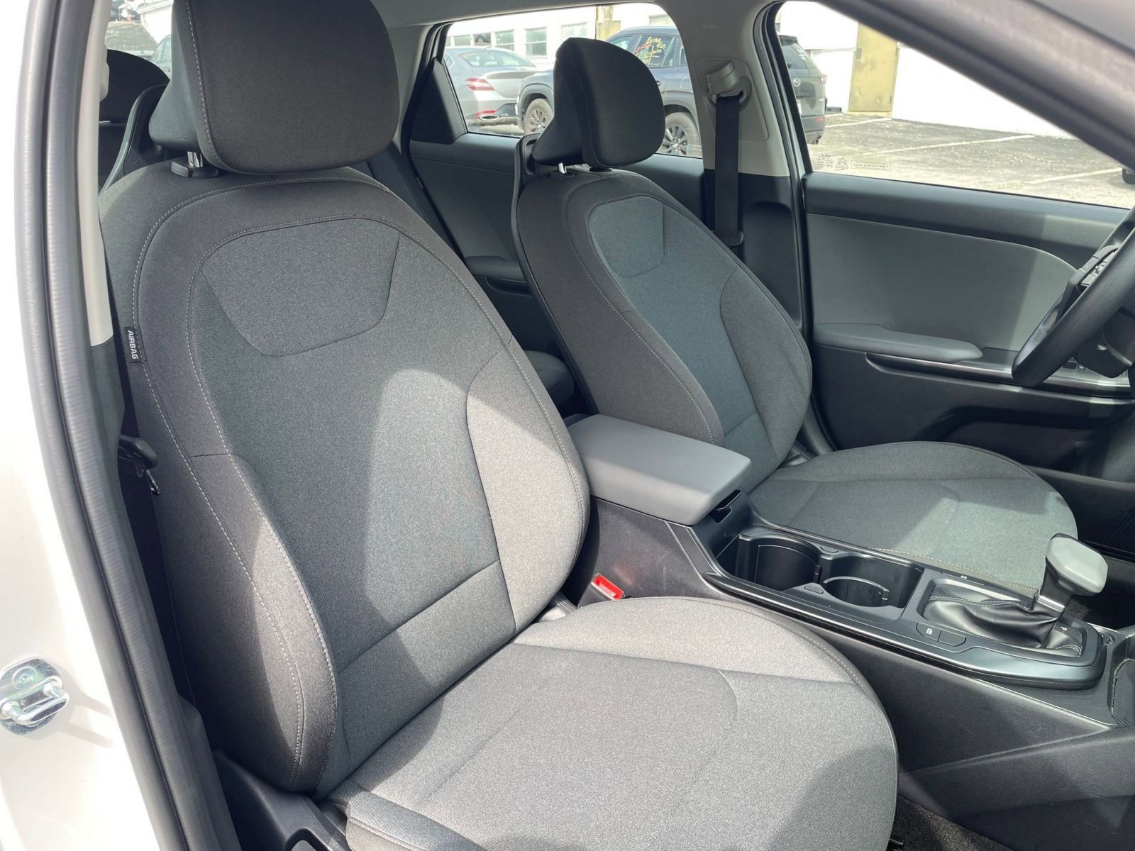 Thumbnail: 2025 Kia K4 - 35