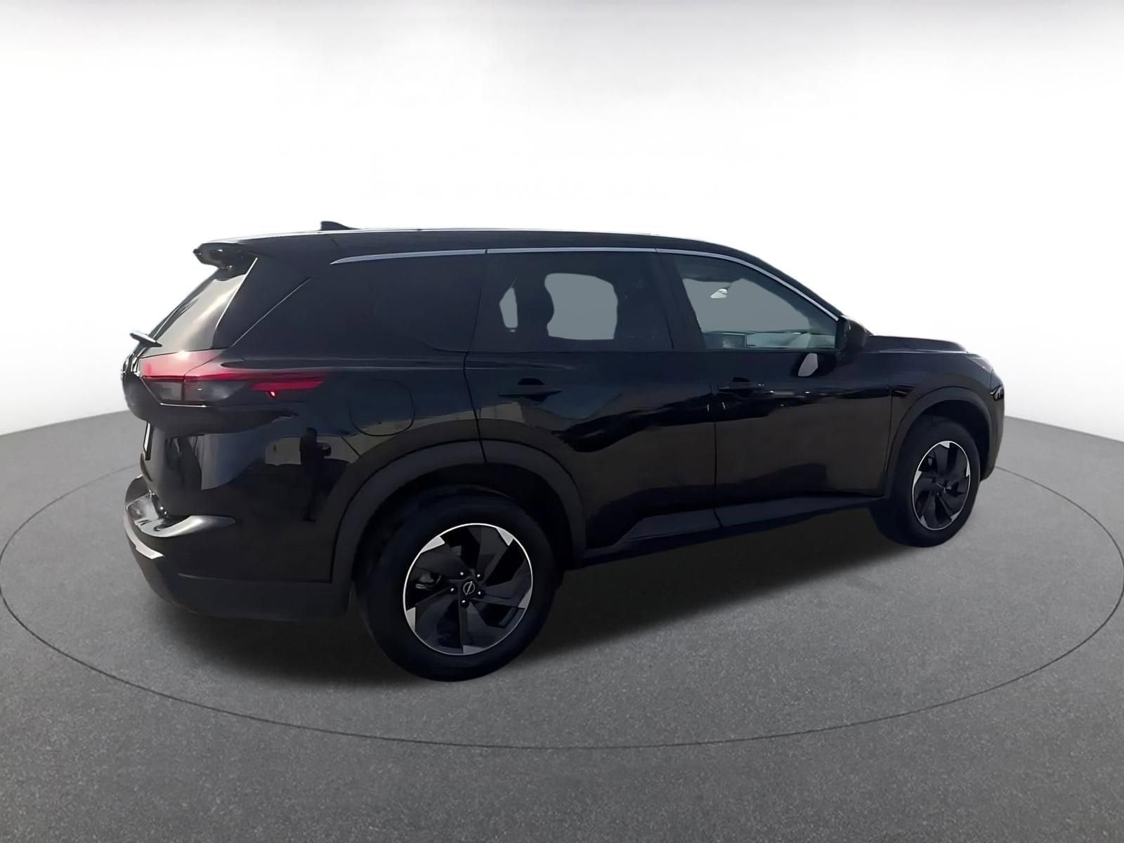 Thumbnail: 2025 Nissan Rogue - 15