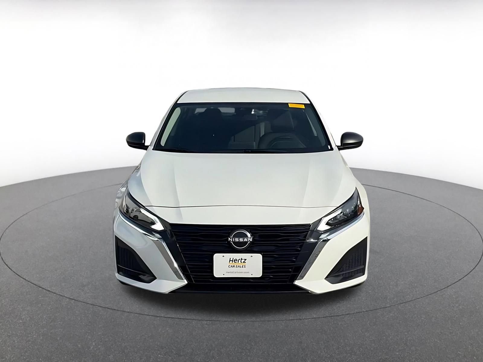 Thumbnail: 2025 Nissan Altima - 4