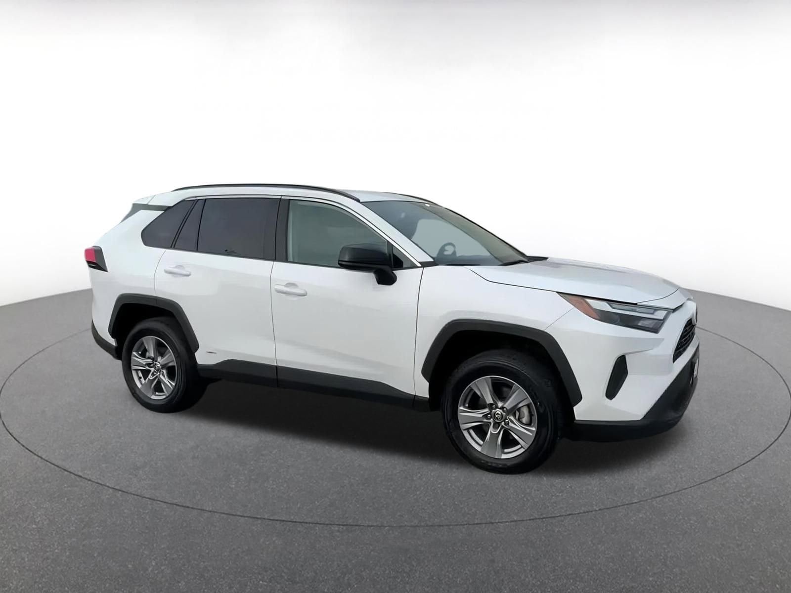 Thumbnail: 2025 Toyota RAV4 - 2