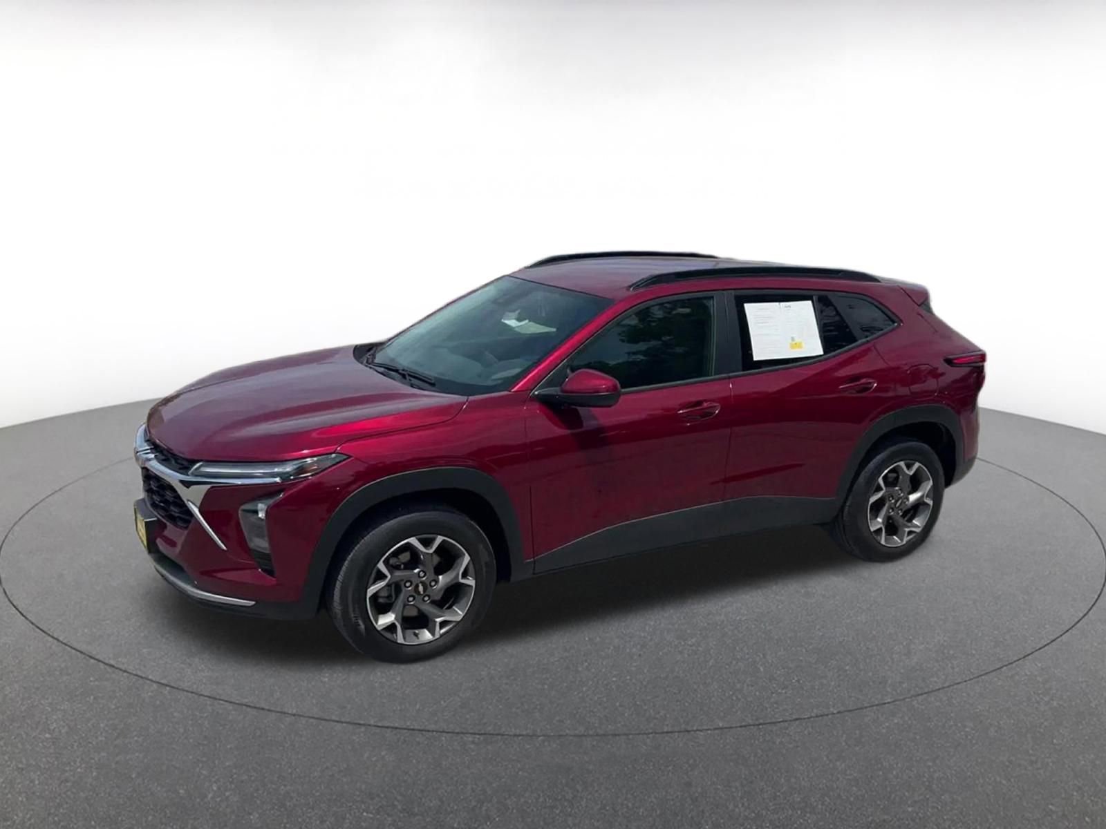 Thumbnail: 2025 Chevrolet Trax - 8