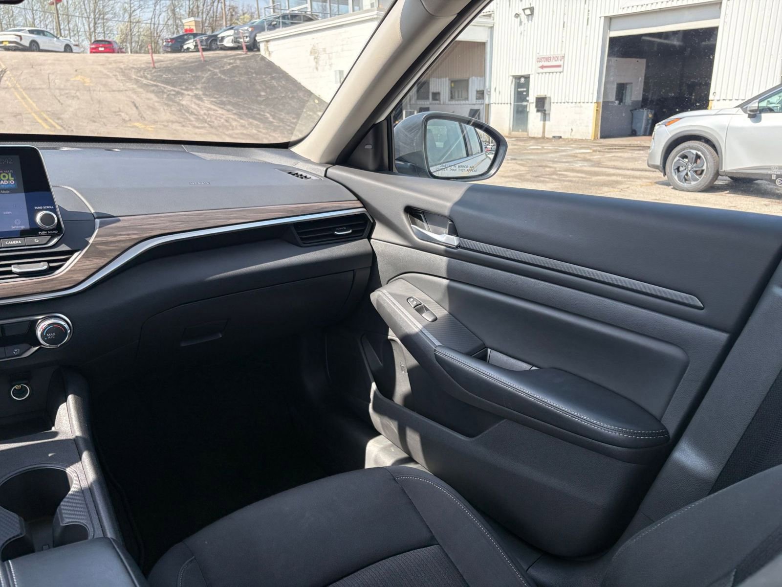 Thumbnail: 2025 Nissan Altima - 35