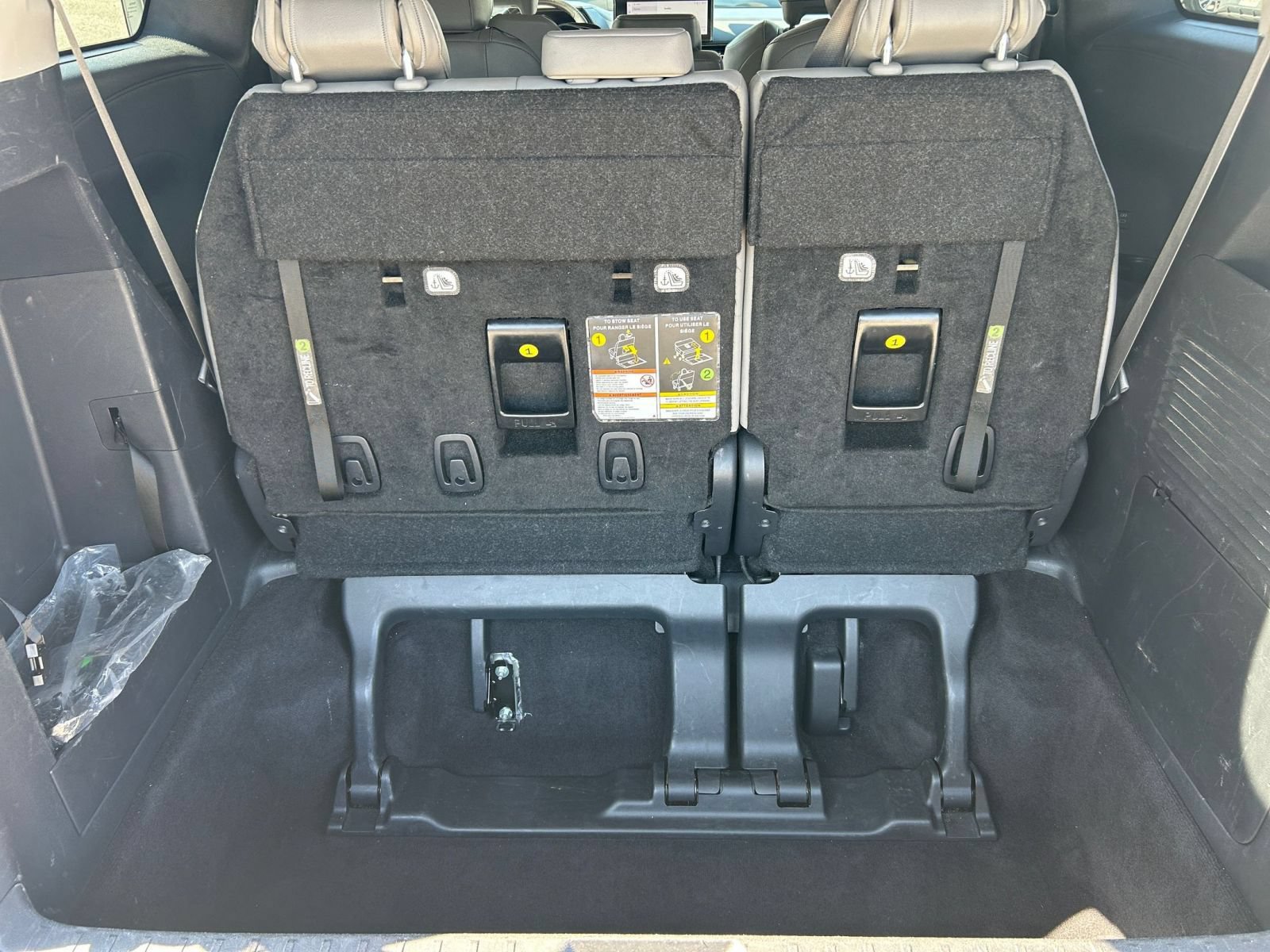 Thumbnail: 2025 Toyota Sienna - 29