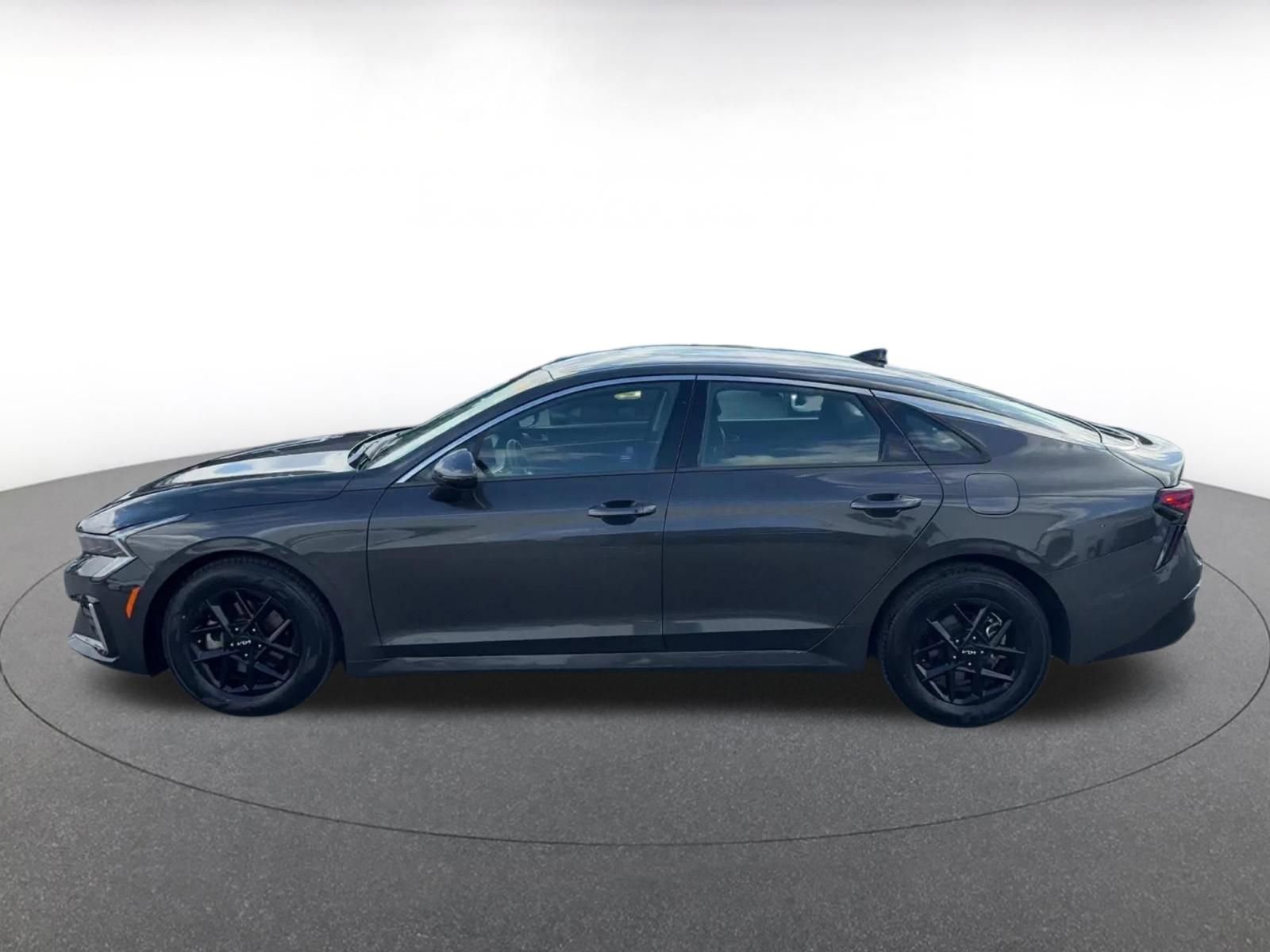 Thumbnail: 2025 Kia K5 - 9