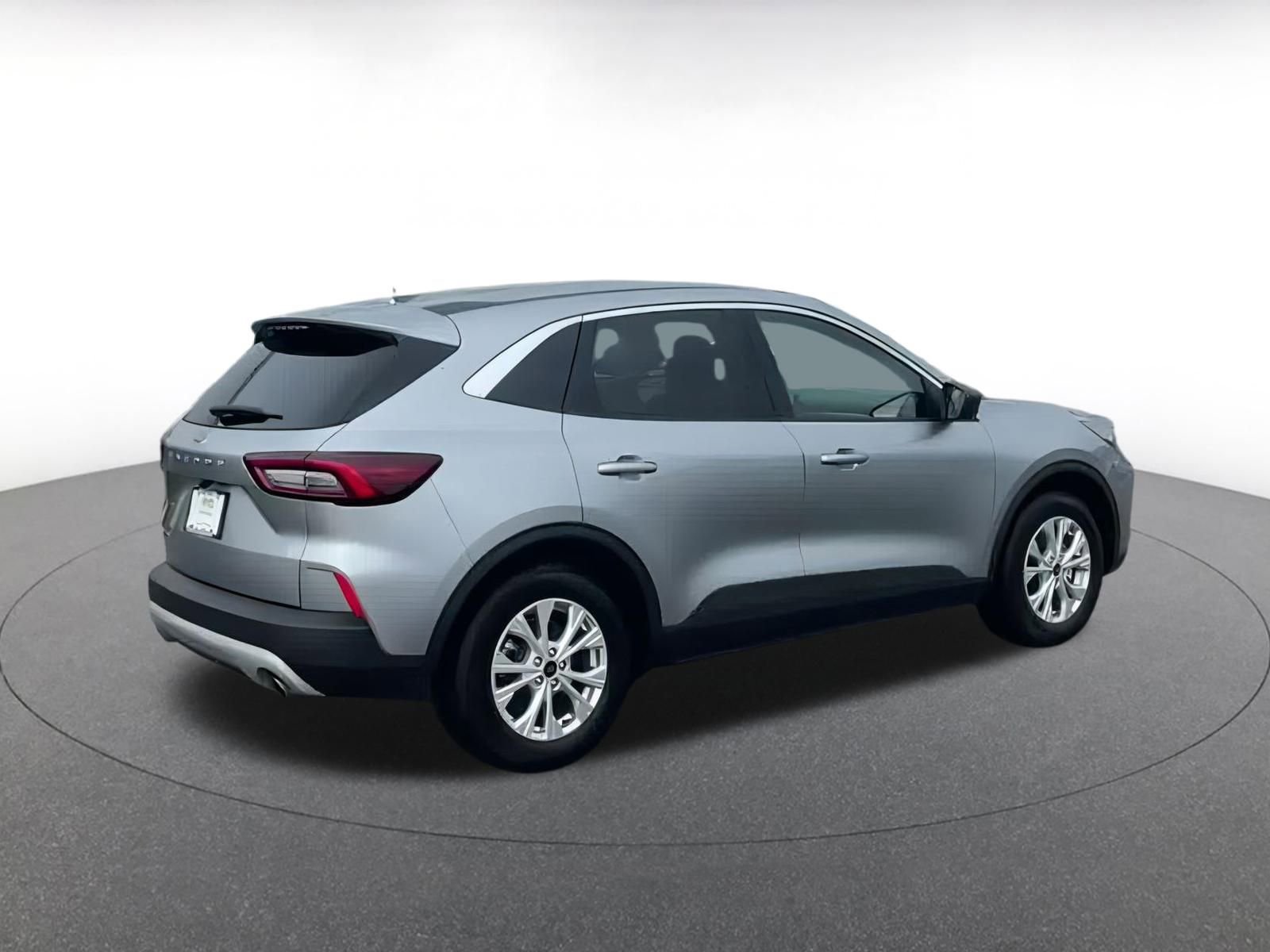 Thumbnail: 2024 Ford Escape - 15