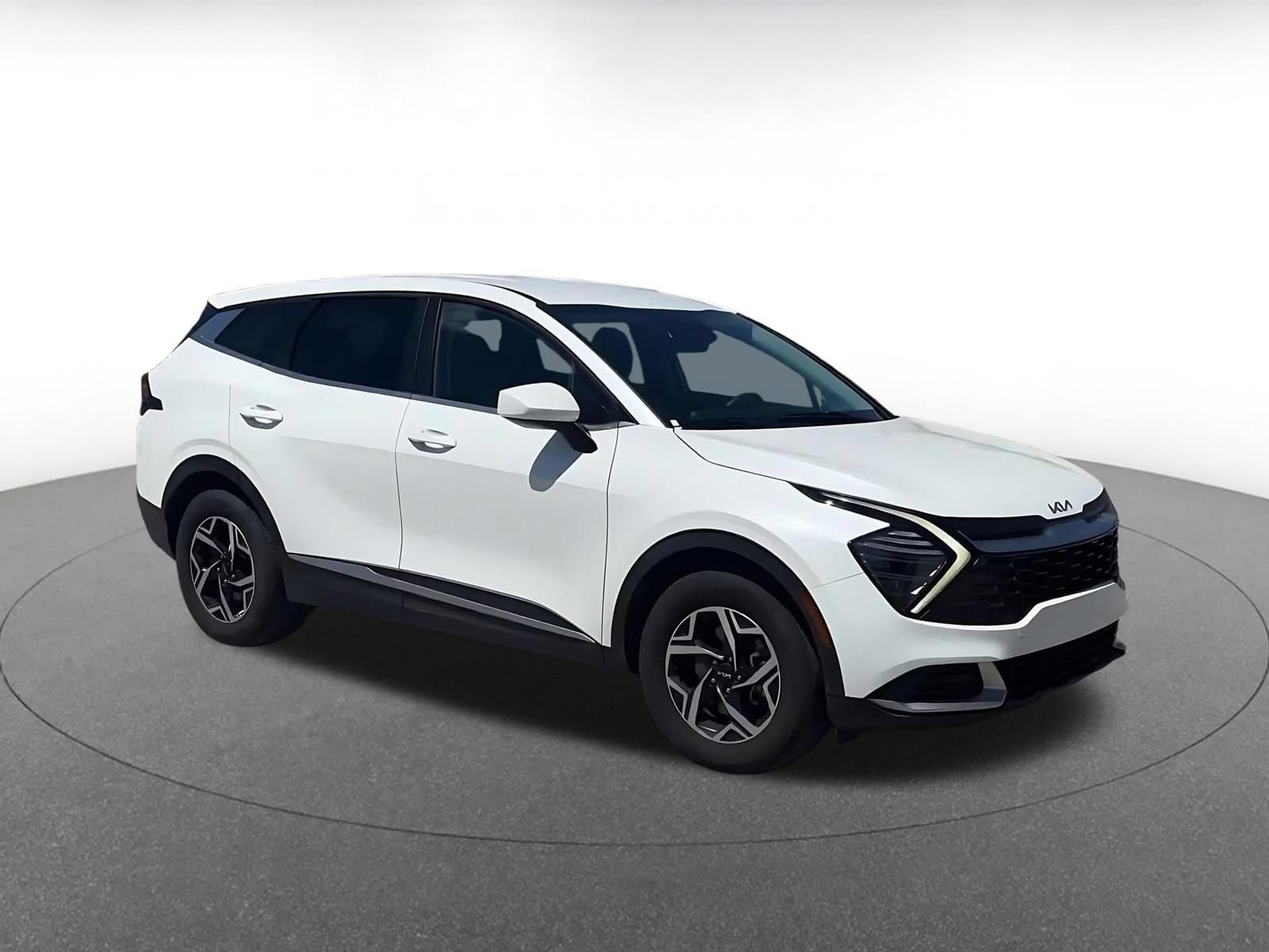Thumbnail: 2024 Kia Sportage - 2