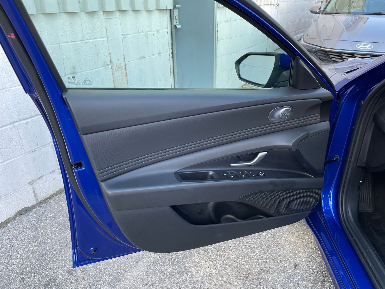 Thumbnail: 2025 Hyundai Elantra - 18