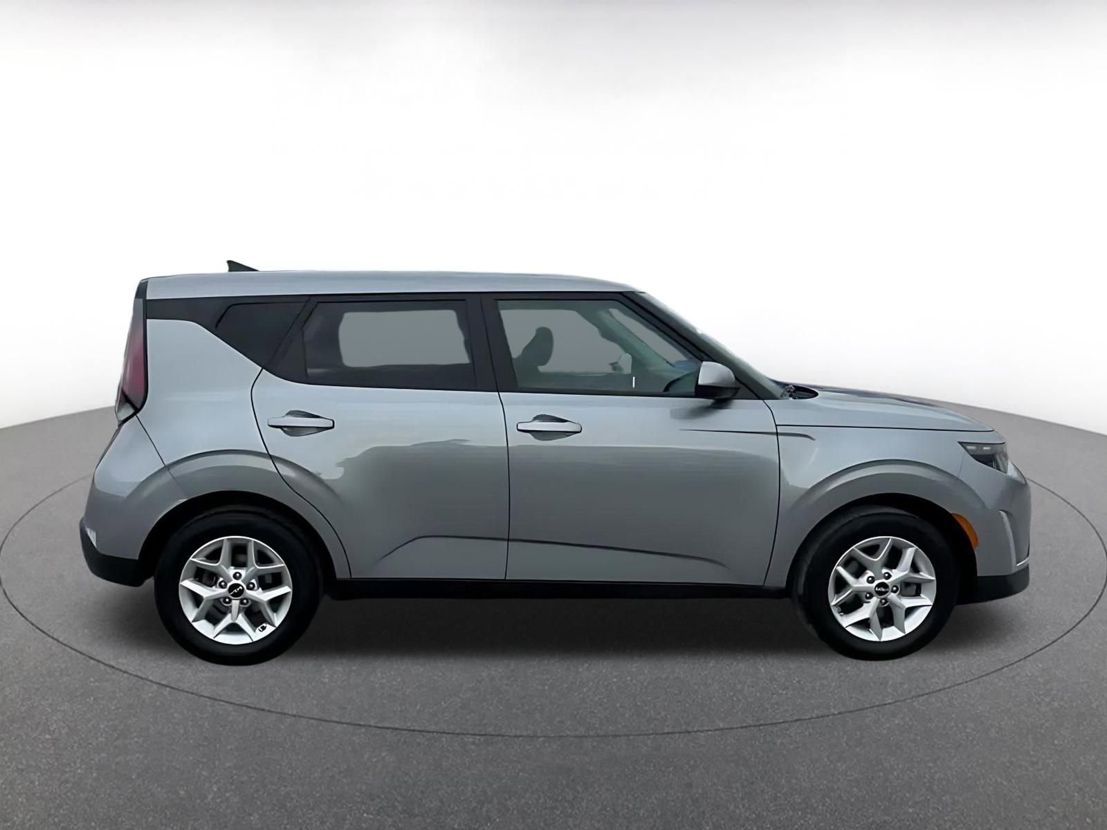 Thumbnail: 2025 Kia Soul - 16