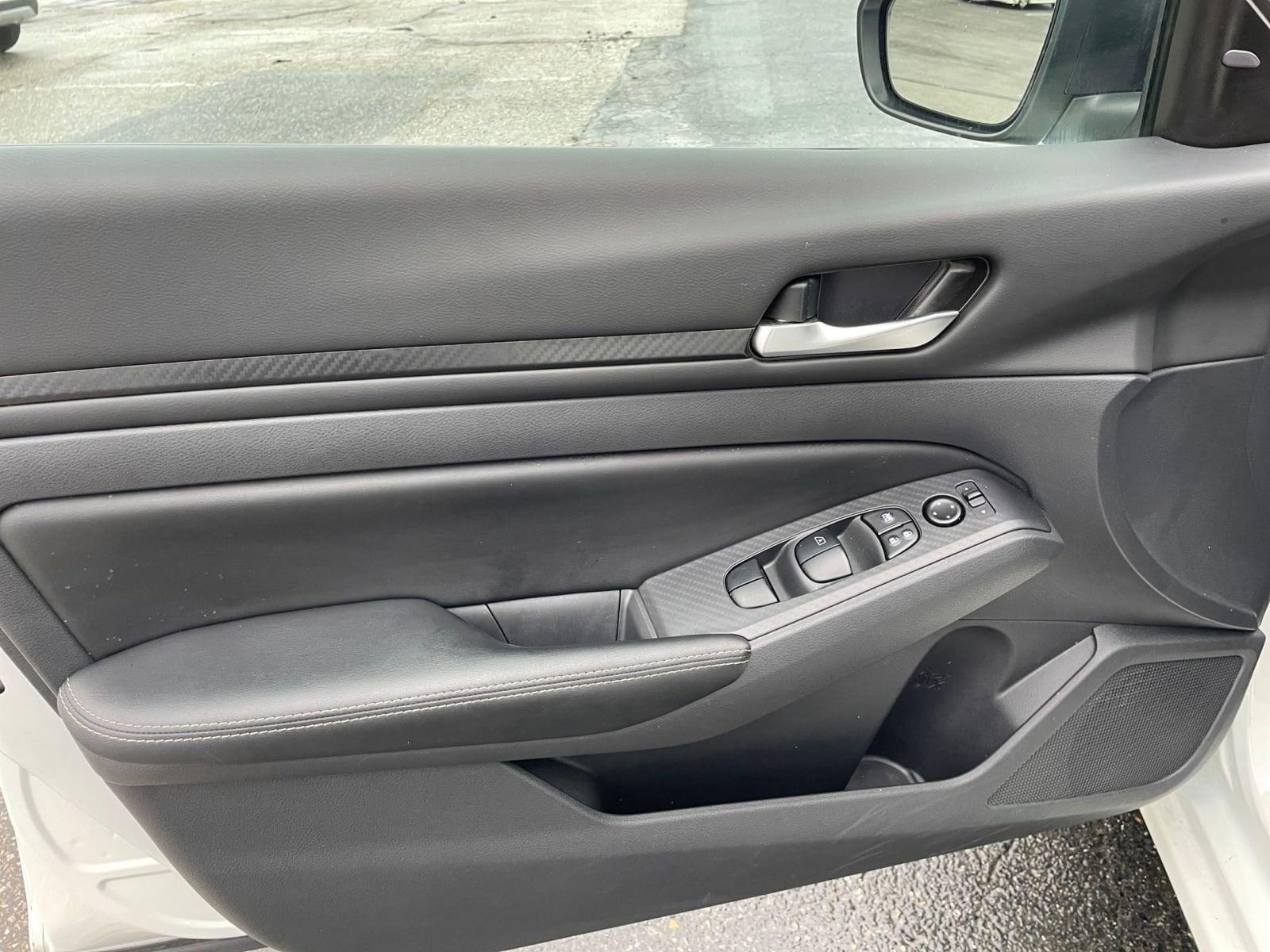 Thumbnail: 2025 Nissan Altima - 18