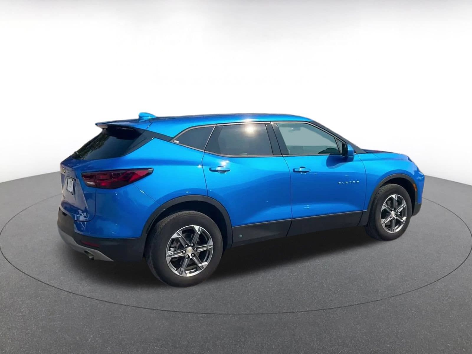 Thumbnail: 2026 Chevrolet Blazer - 15