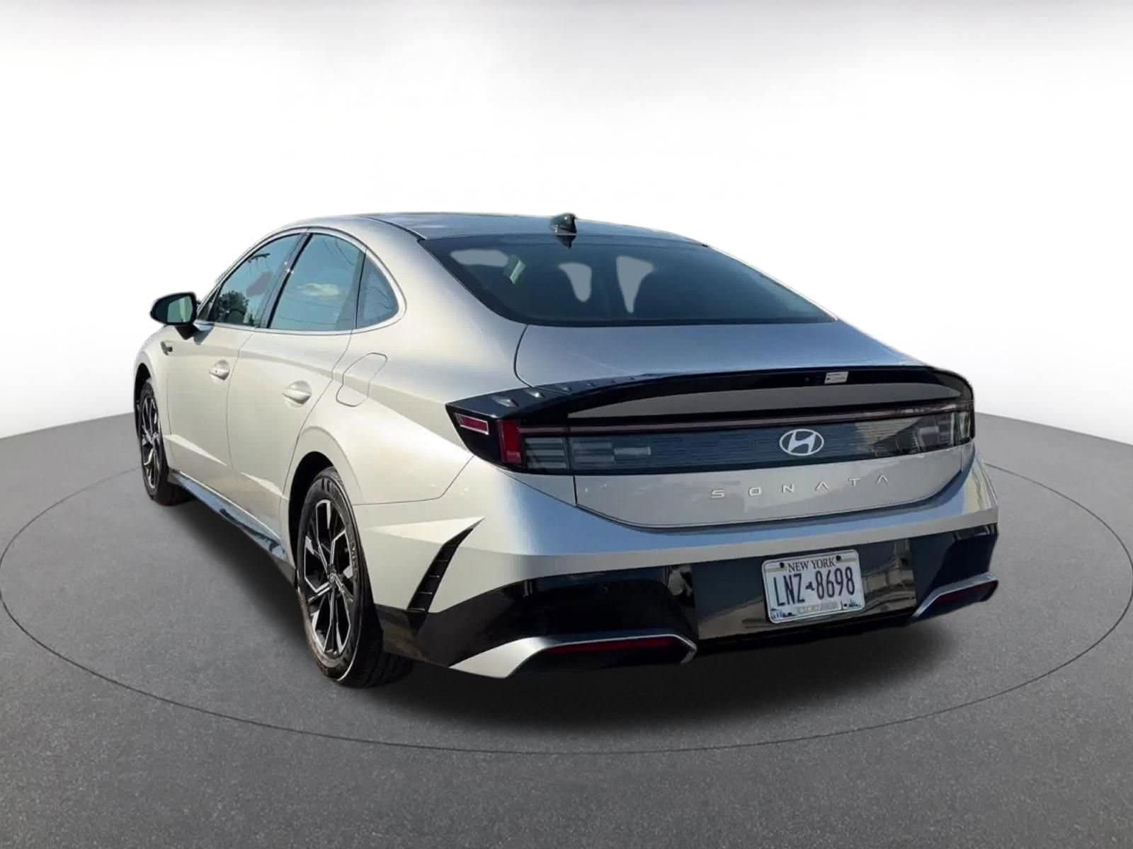 Thumbnail: 2025 Hyundai Sonata - 11