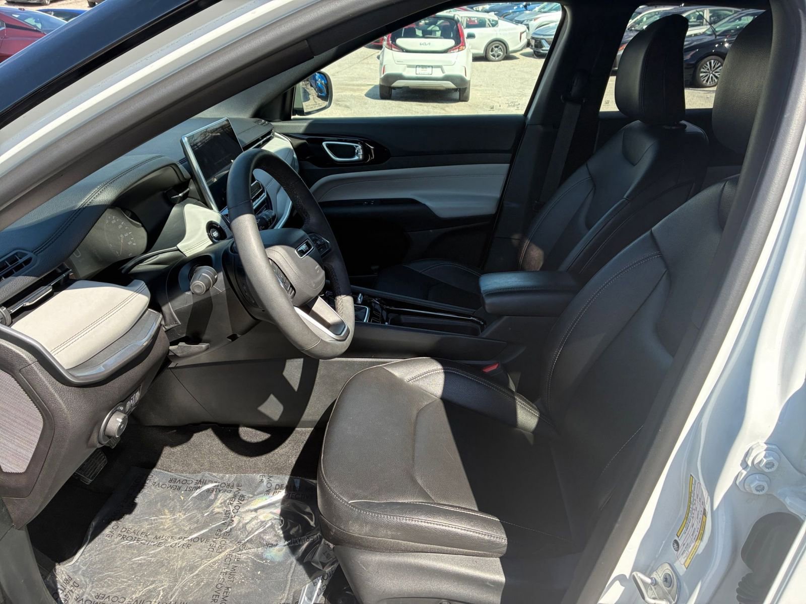 Thumbnail: 2025 Jeep Compass - 31