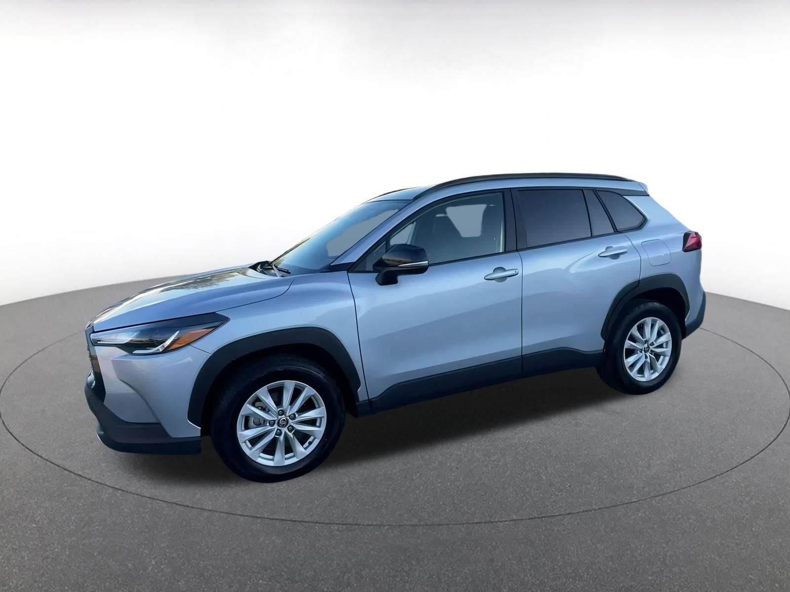 Thumbnail: 2025 Toyota Corolla Cross - 8