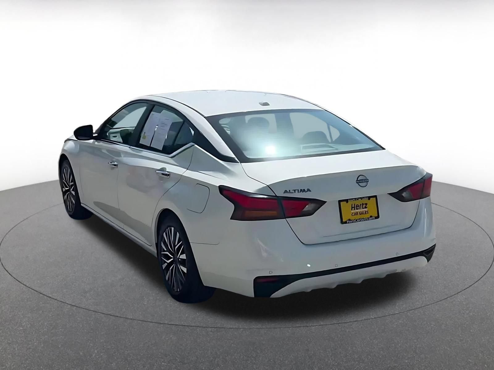 Thumbnail: 2025 Nissan Altima - 11