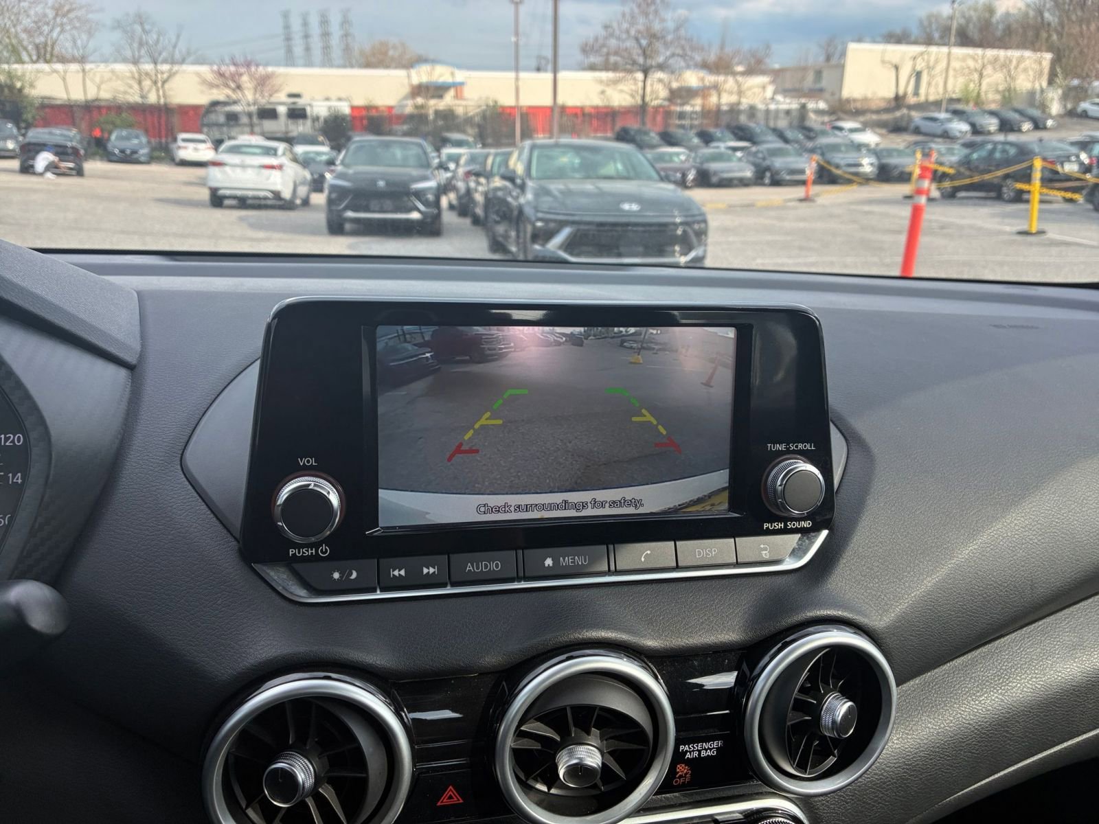 Thumbnail: 2025 Nissan Sentra - 20