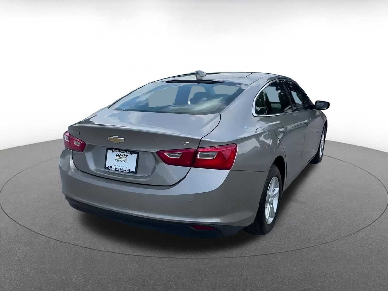 Thumbnail: 2024 Chevrolet Malibu - 13