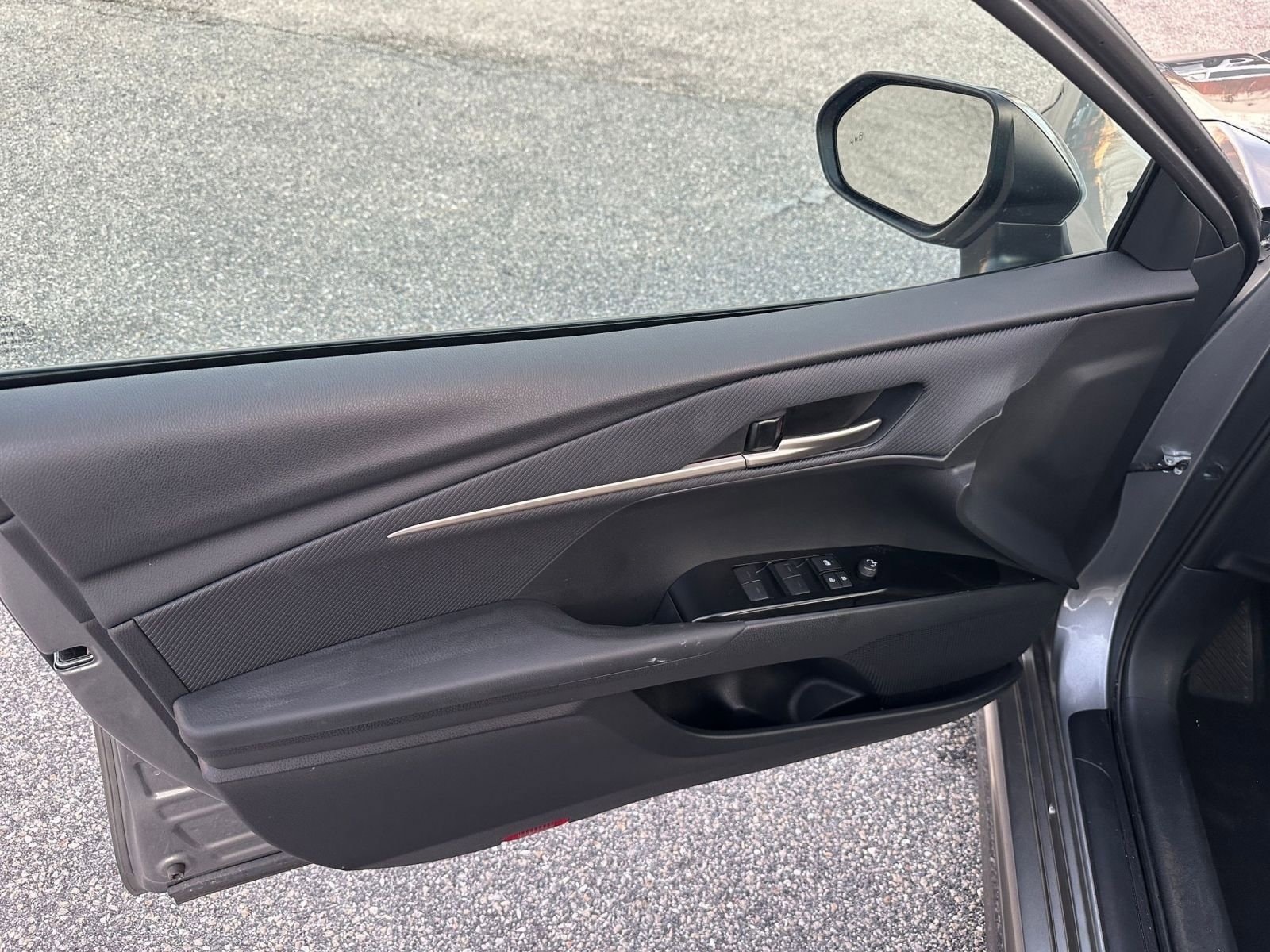 Thumbnail: 2025 Toyota Camry - 20