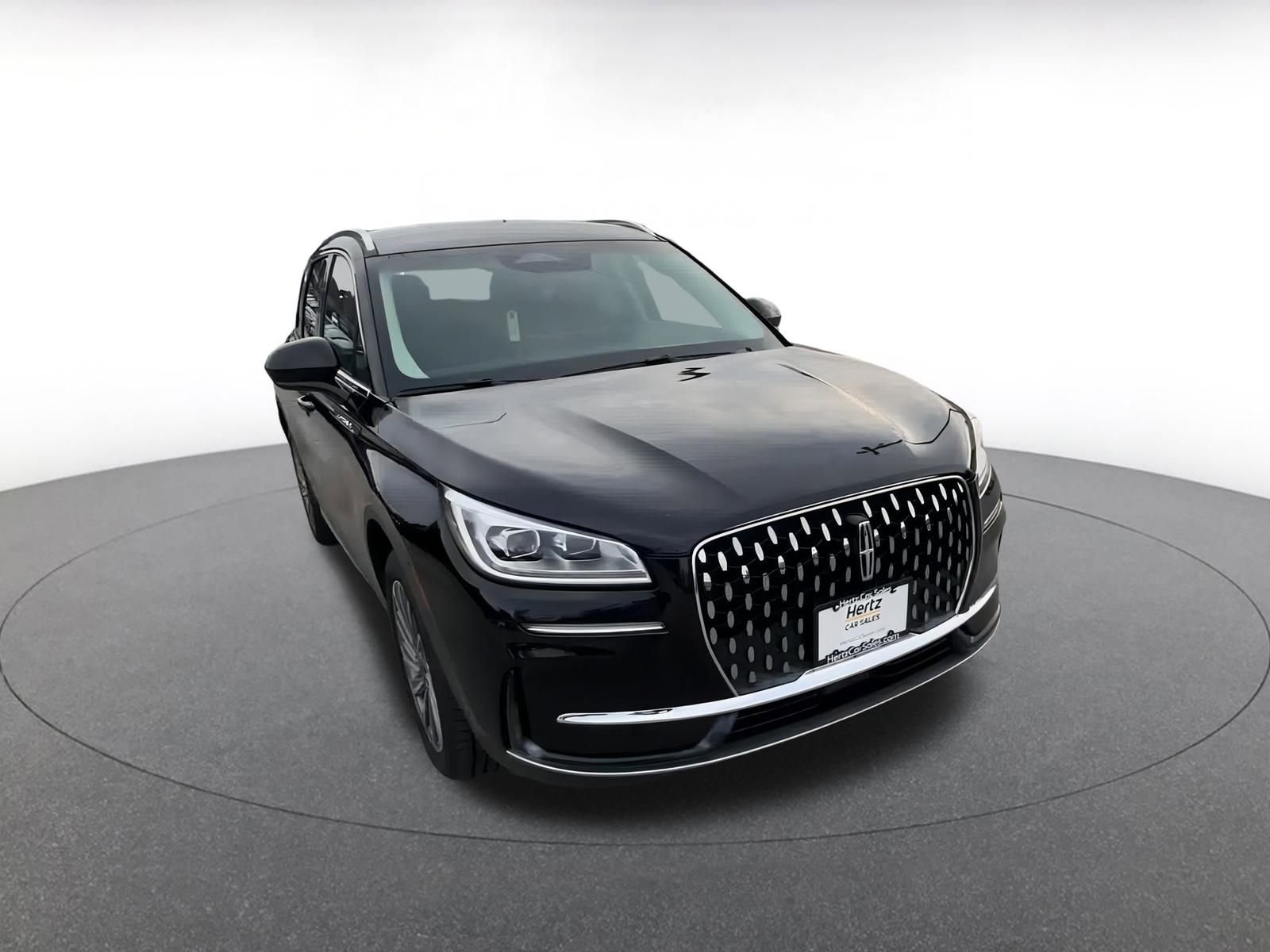 Thumbnail: 2024 Lincoln Corsair - 3