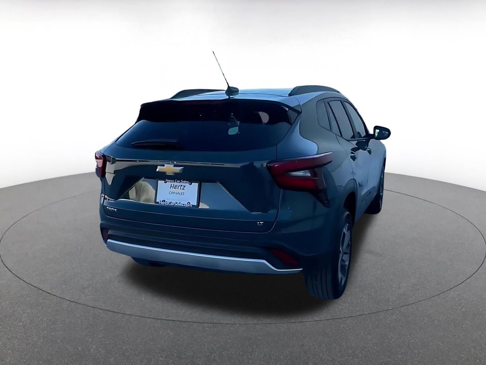 Thumbnail: 2025 Chevrolet Trax - 14