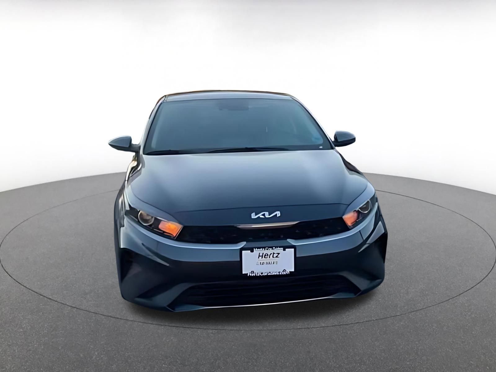 Thumbnail: 2024 Kia Forte - 16
