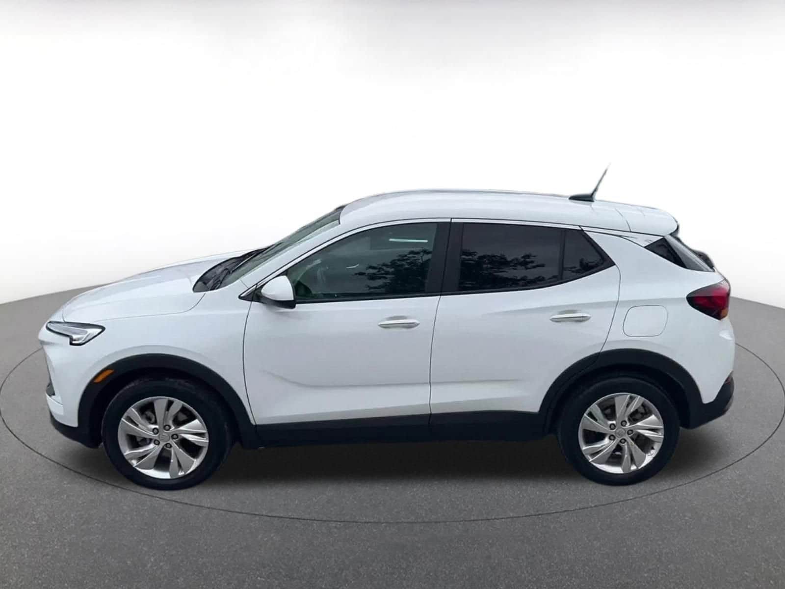 Thumbnail: 2025 Buick Encore GX - 9