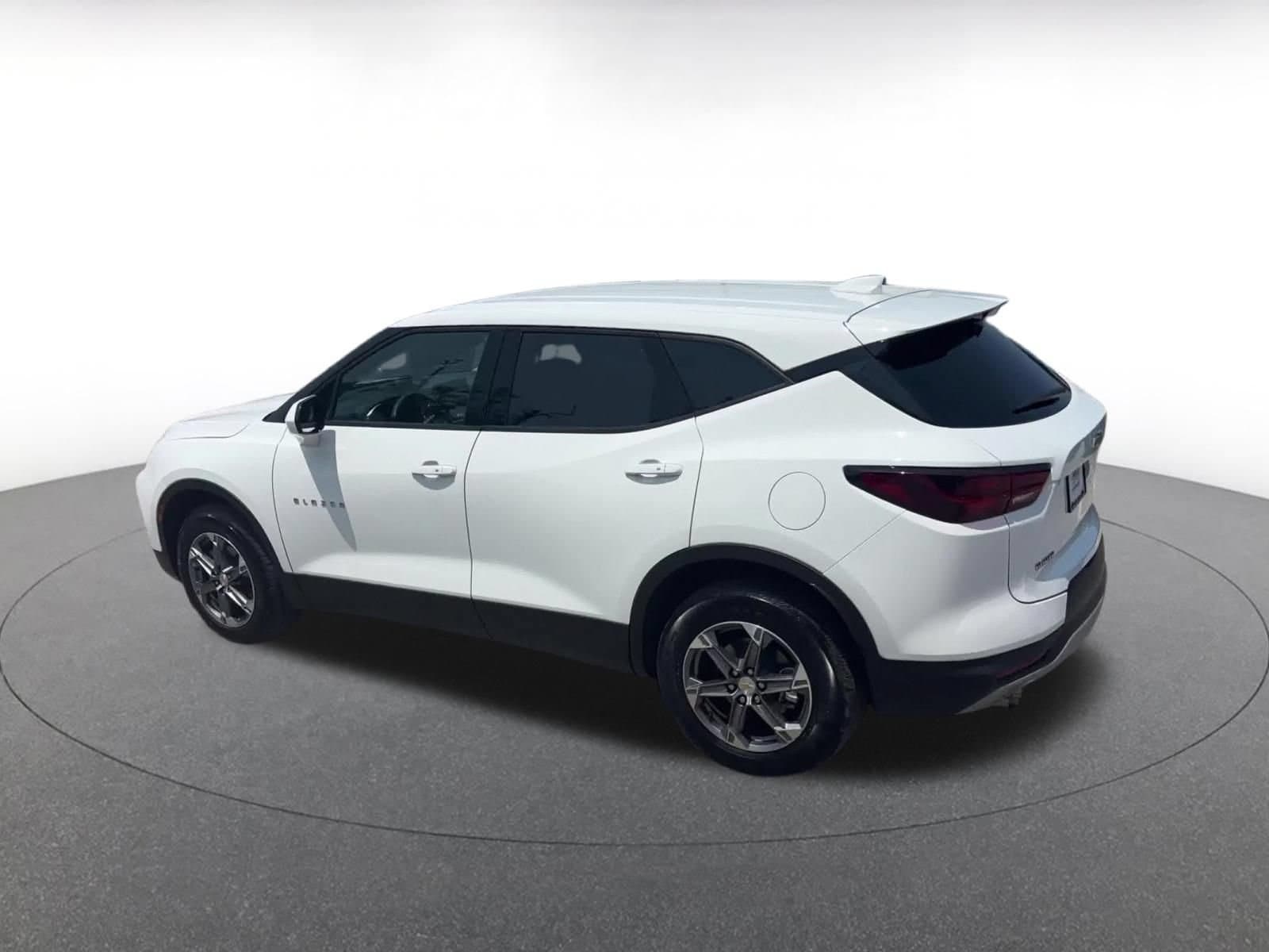 Thumbnail: 2025 Chevrolet Blazer - 8