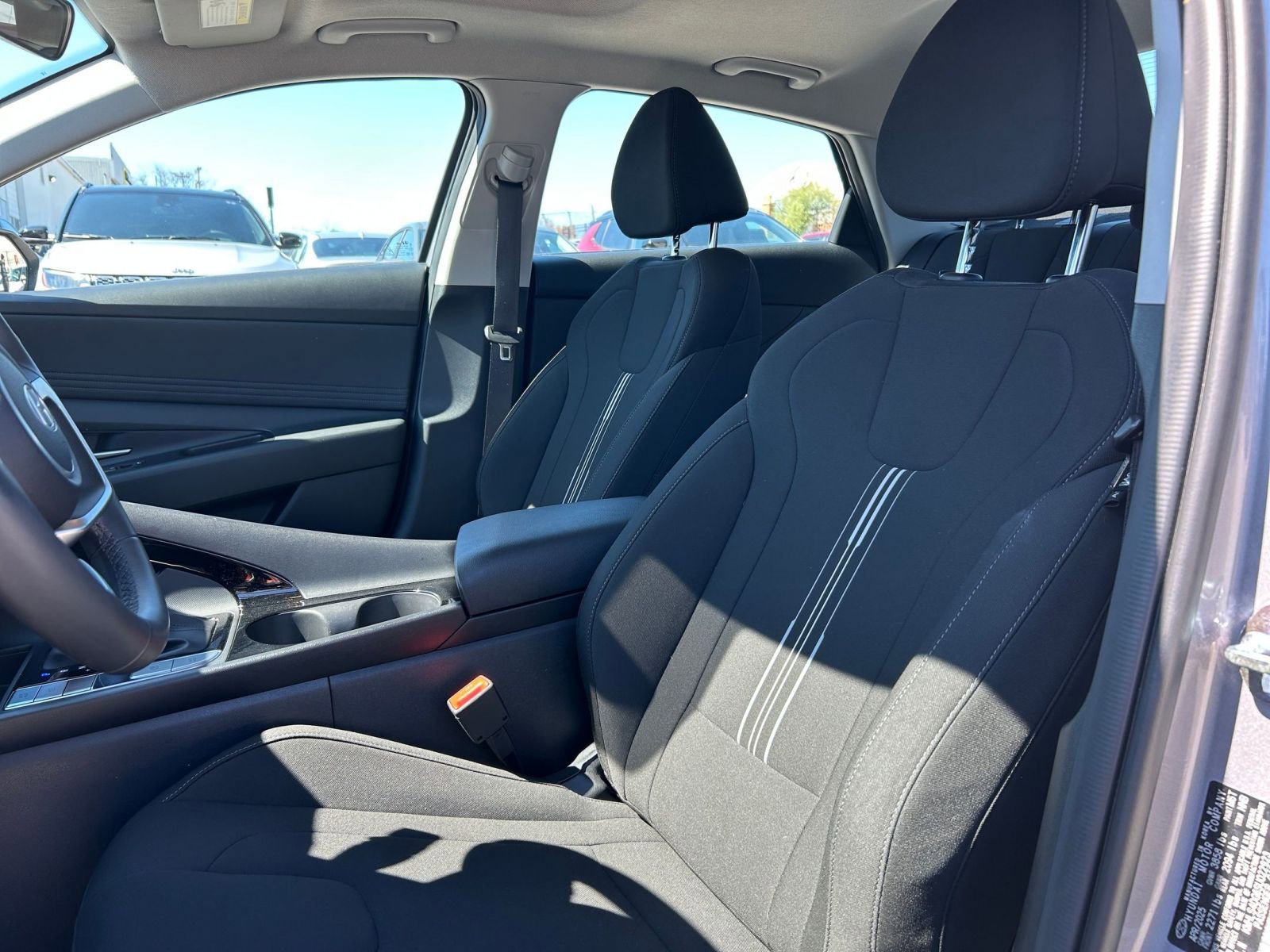 Thumbnail: 2025 Hyundai Elantra - 31