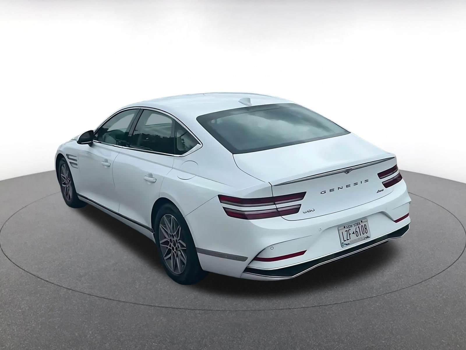 Thumbnail: 2026 Genesis G80 - 10