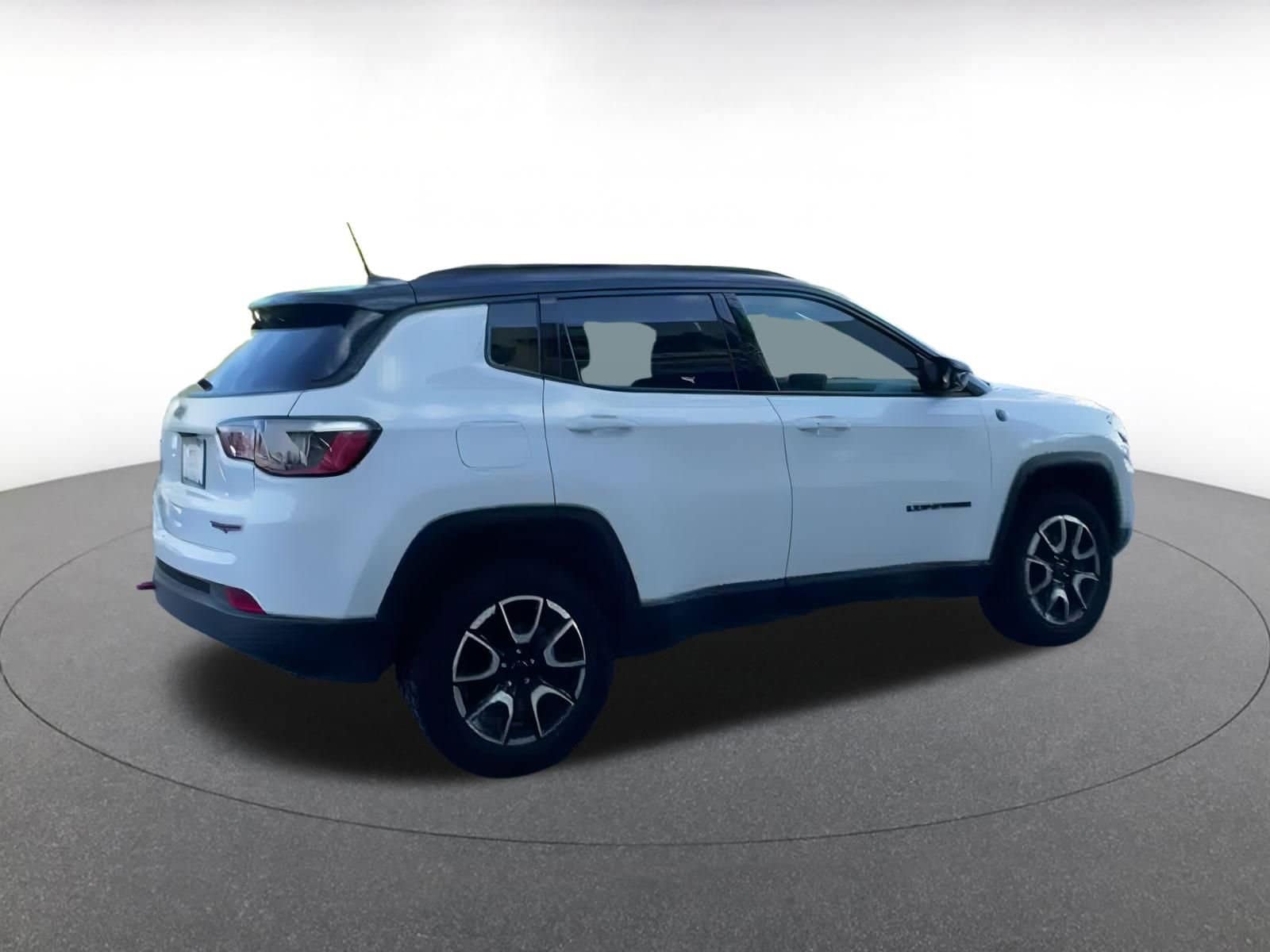 Thumbnail: 2025 Jeep Compass - 14