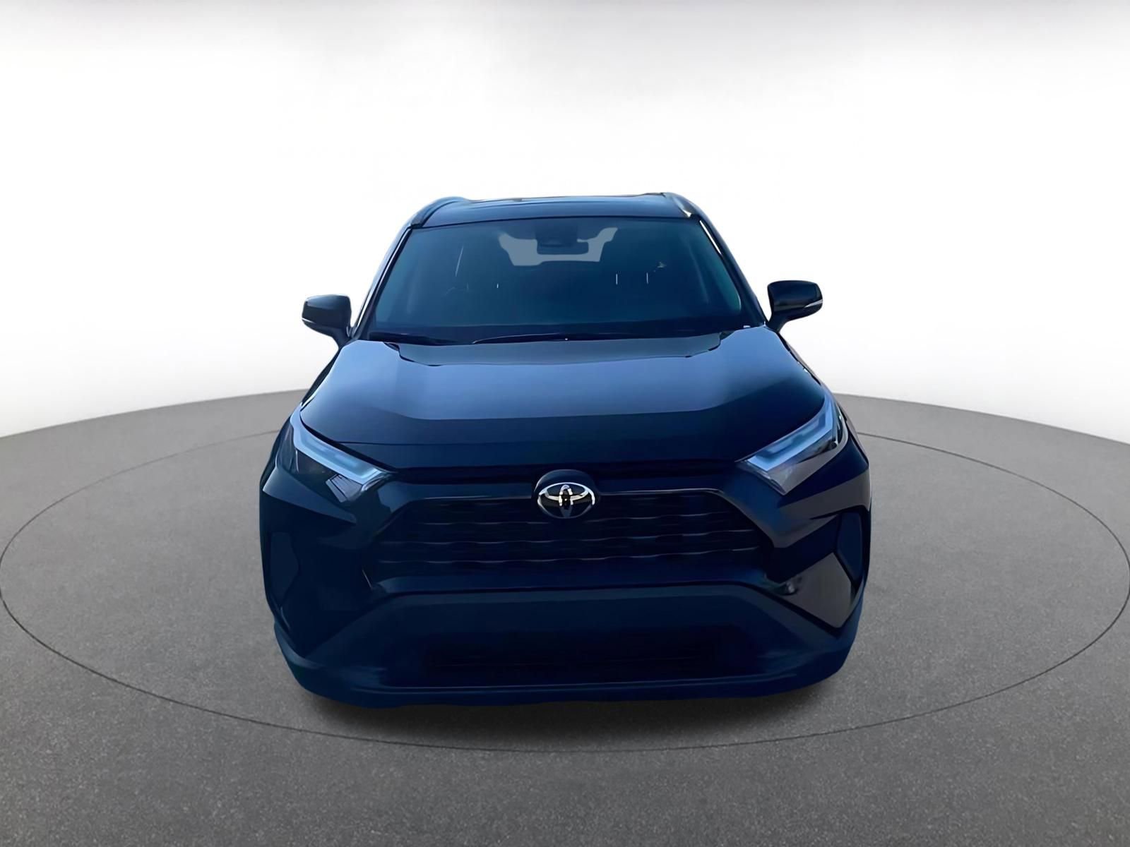 Thumbnail: 2025 Toyota RAV4 - 4