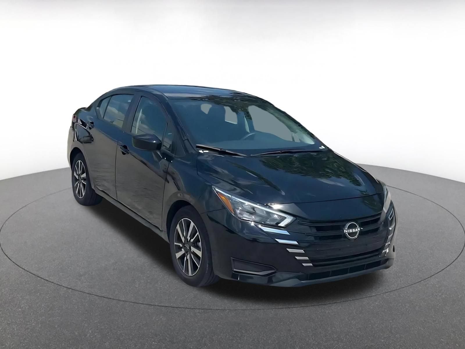 Thumbnail: 2025 Nissan Versa - 3