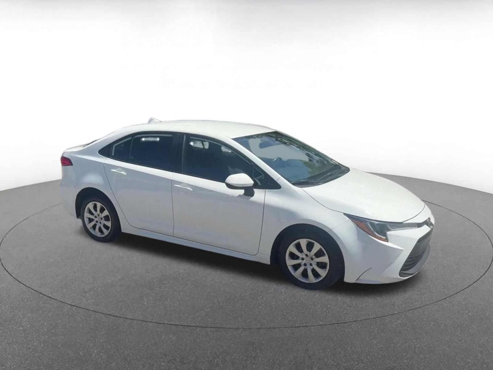 Thumbnail: 2025 Toyota Corolla - 2