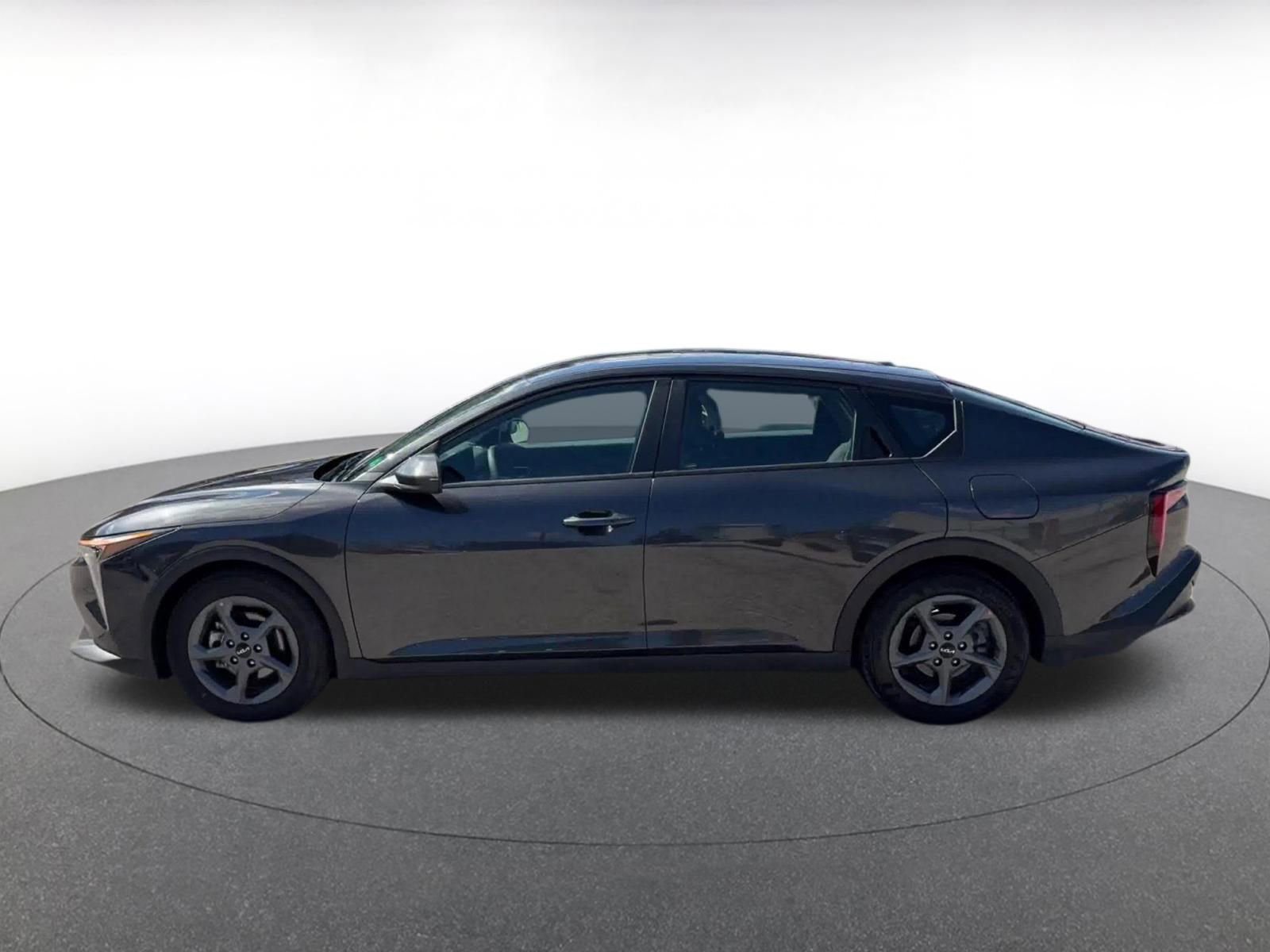 Thumbnail: 2025 Kia K4 - 9