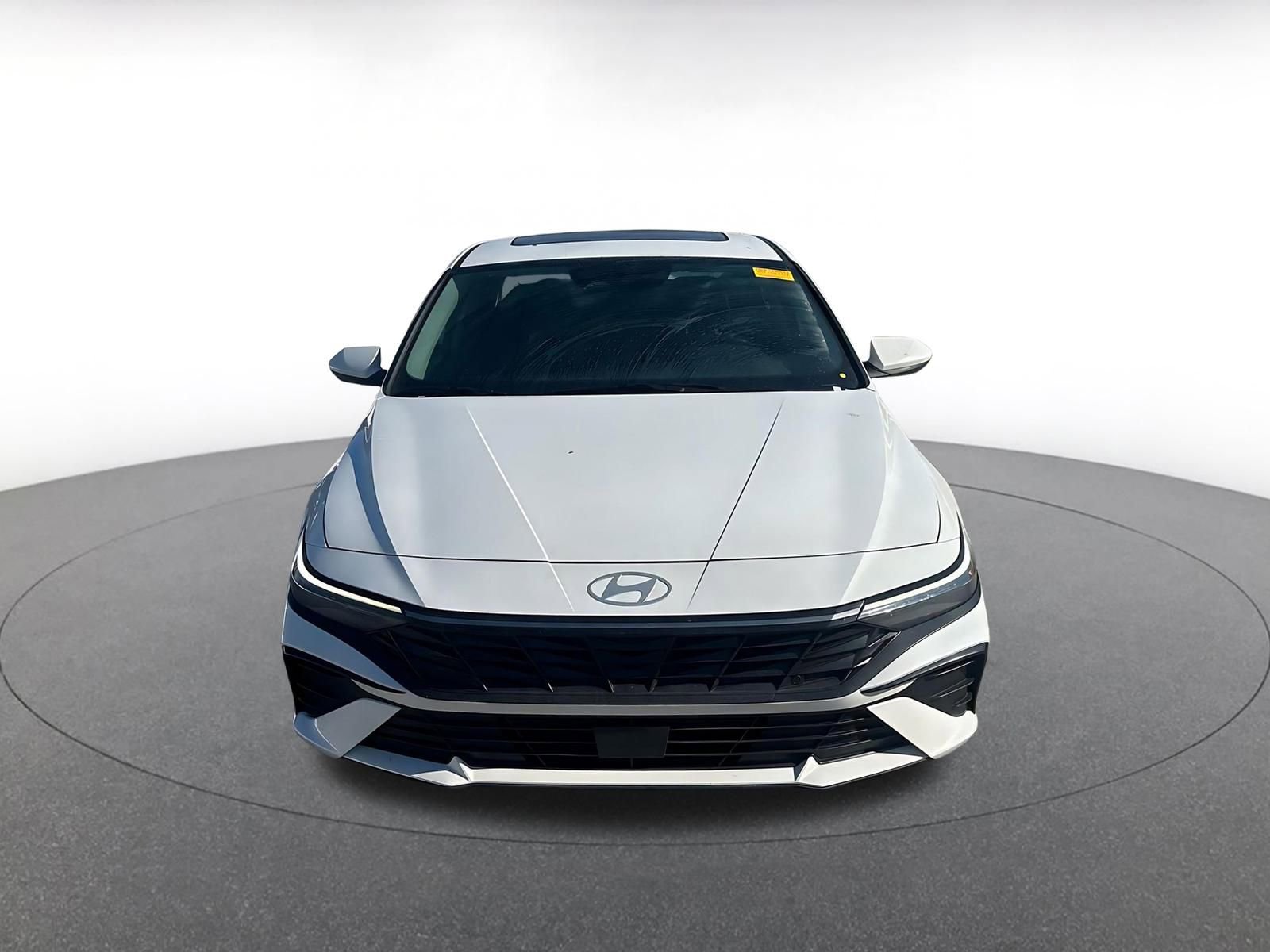 Thumbnail: 2025 Hyundai Elantra - 2