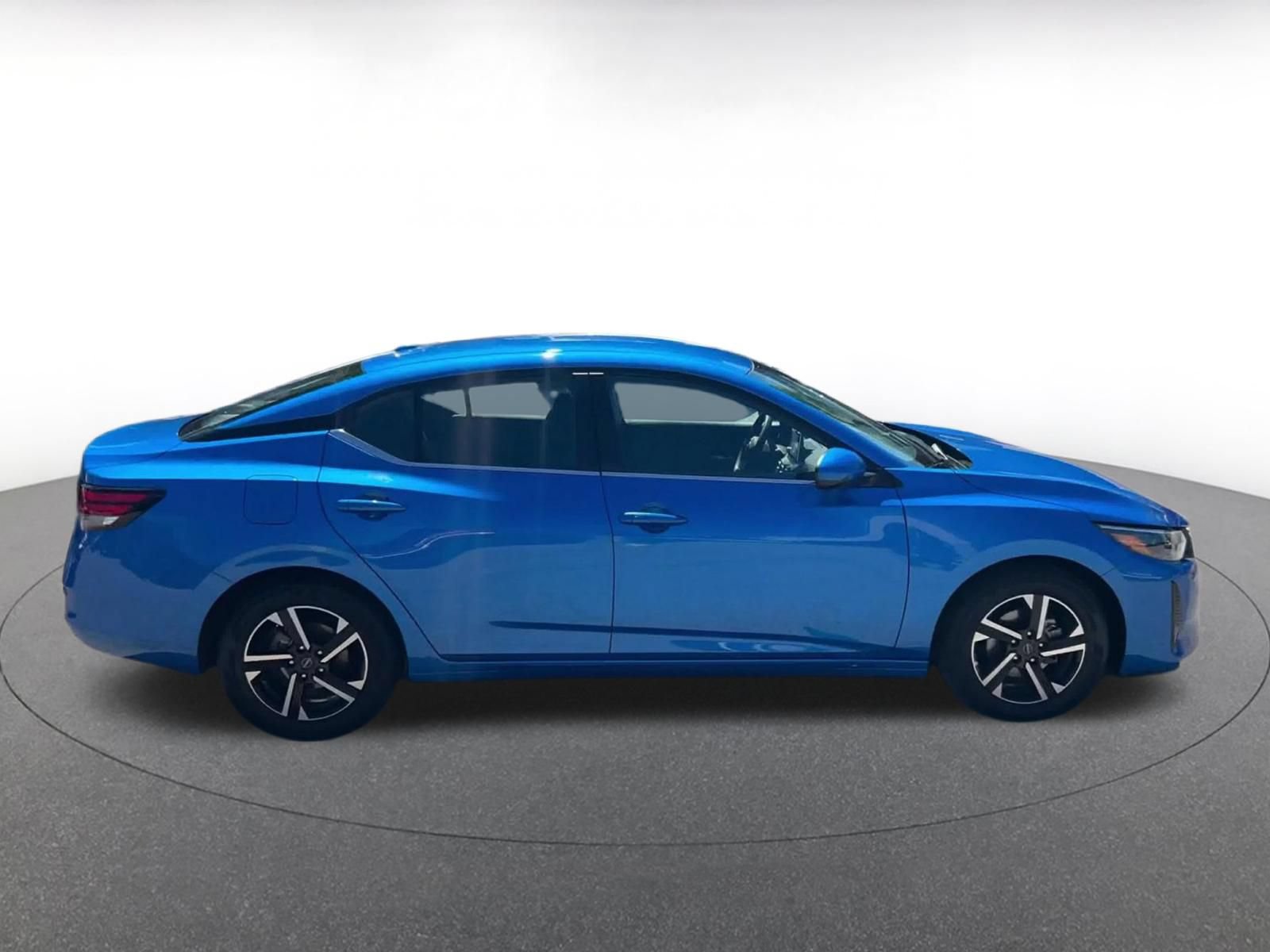 Thumbnail: 2025 Nissan Sentra - 16