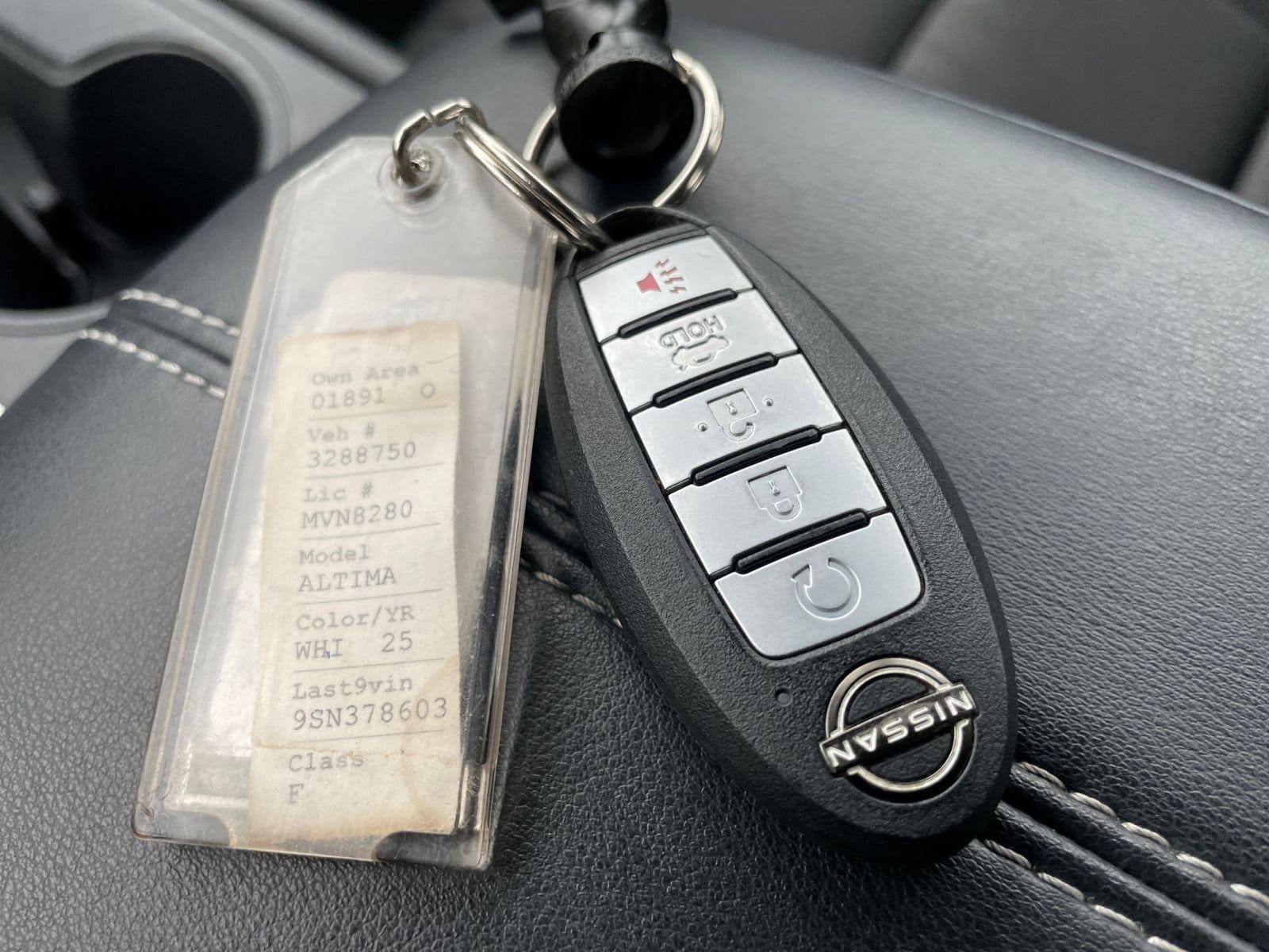 Thumbnail: 2025 Nissan Altima - 21