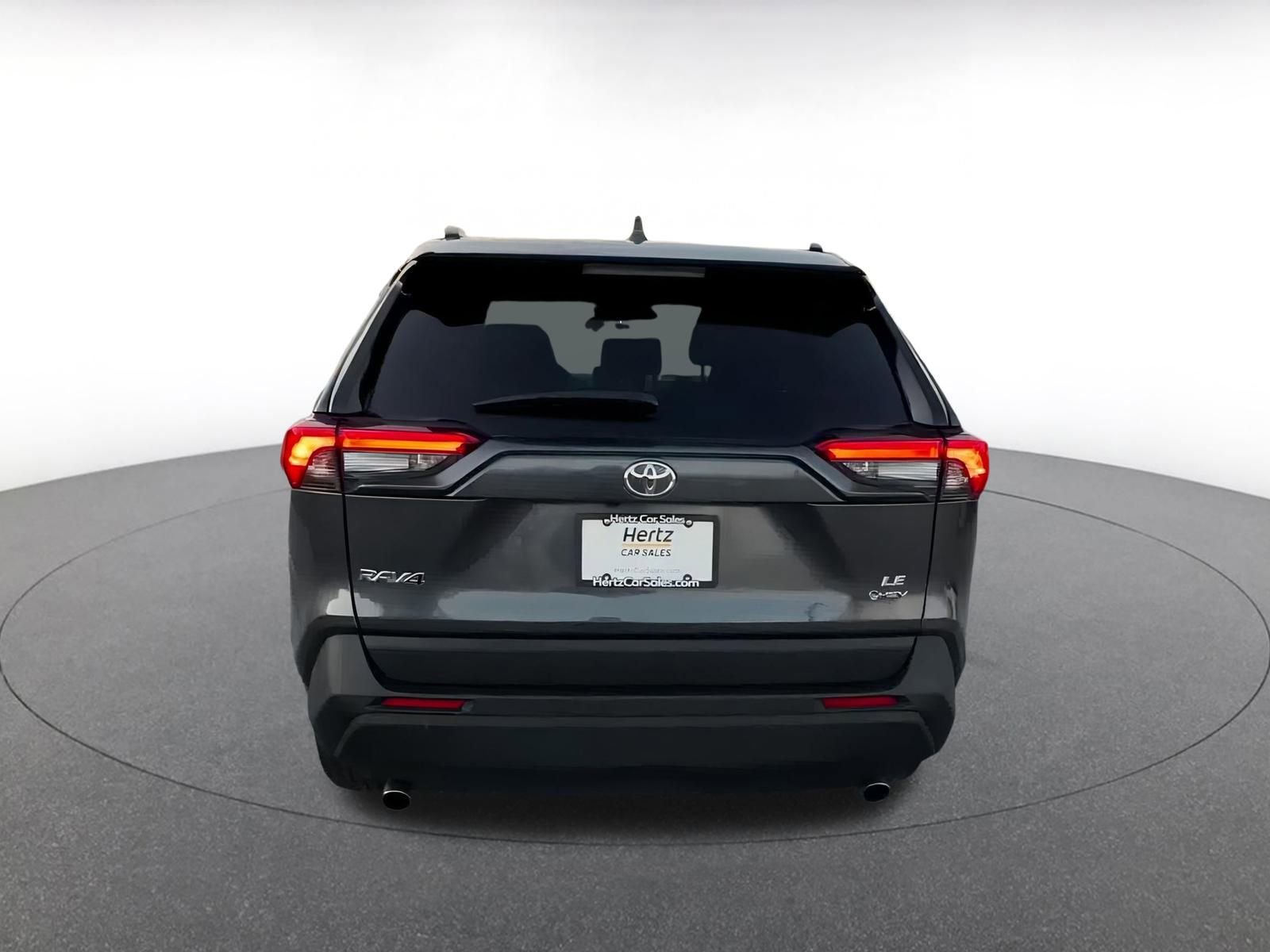 Thumbnail: 2025 Toyota RAV4 - 12